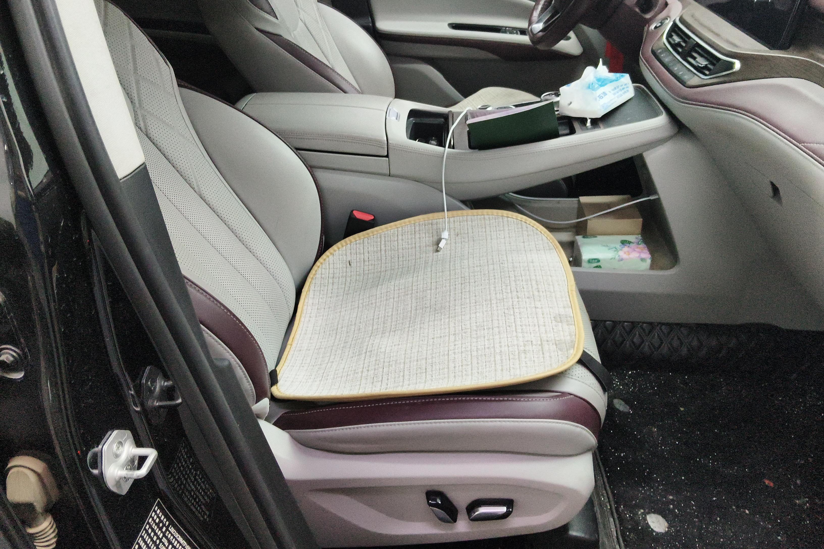 Ford Equator 2022 immagine di auto #7