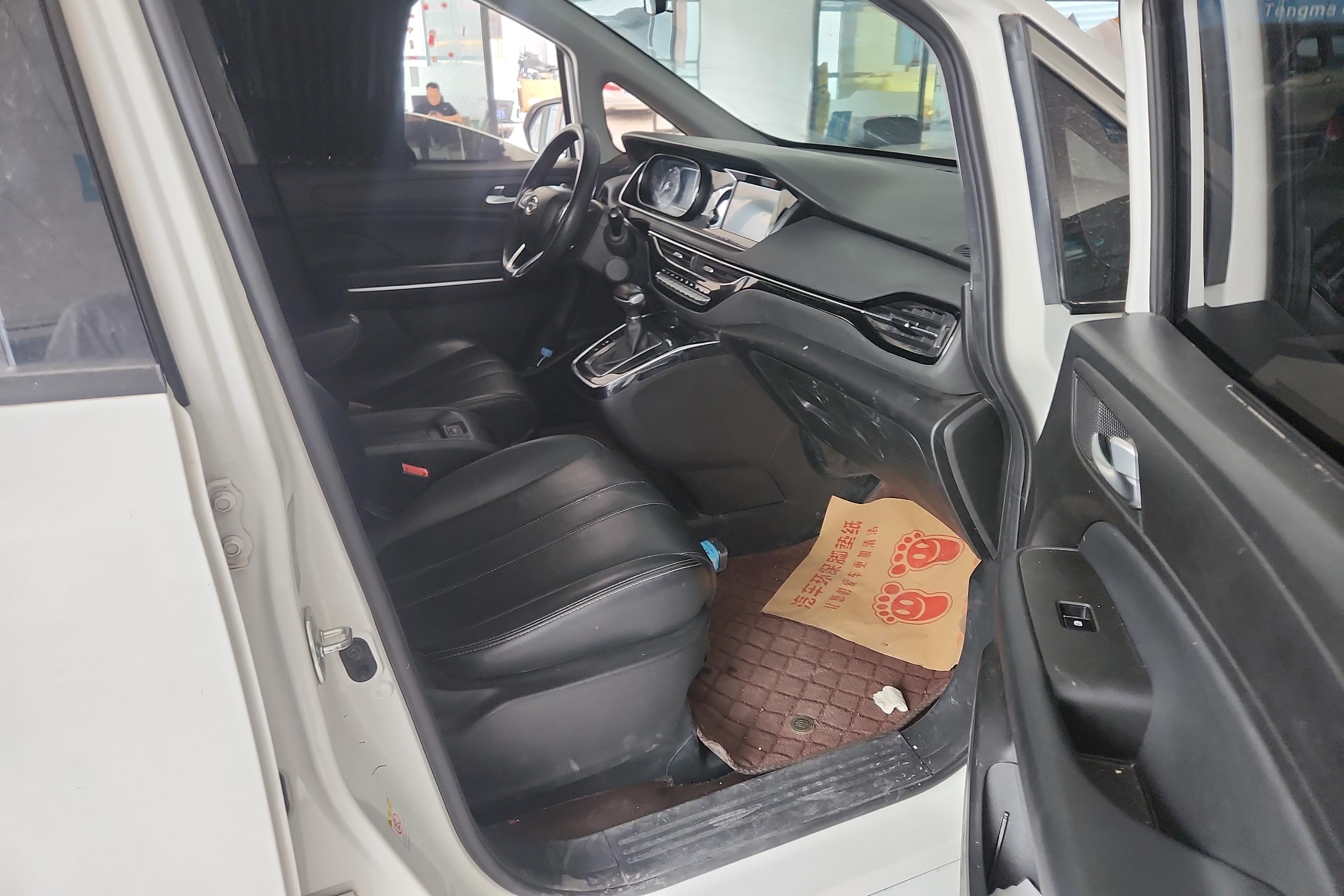 GAC Trumpchi M6 2020 immagine di auto #7