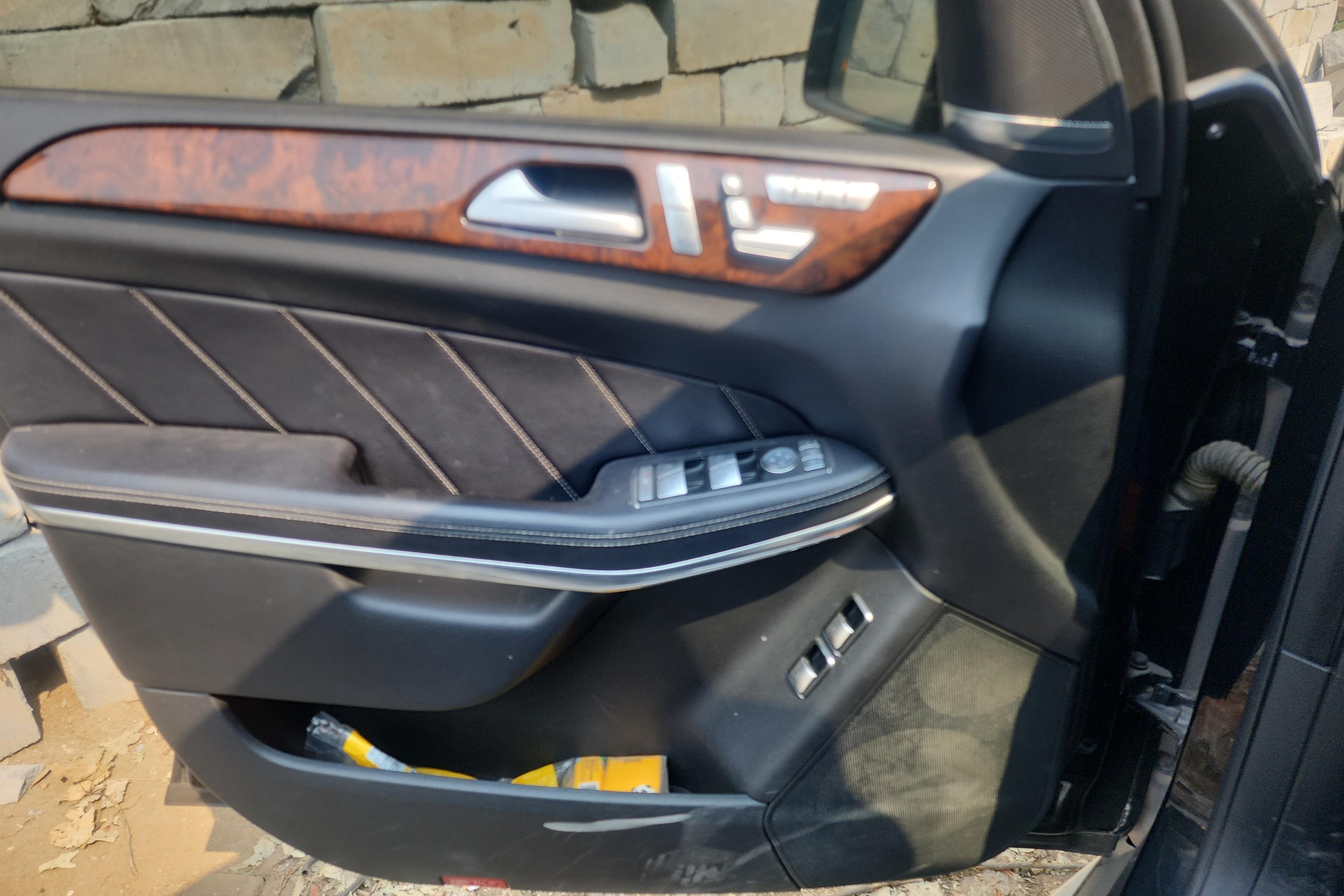 Mercedes-Benz GL Class 2014 #7 Mercedes-Benz GL Class 2014 car image #7