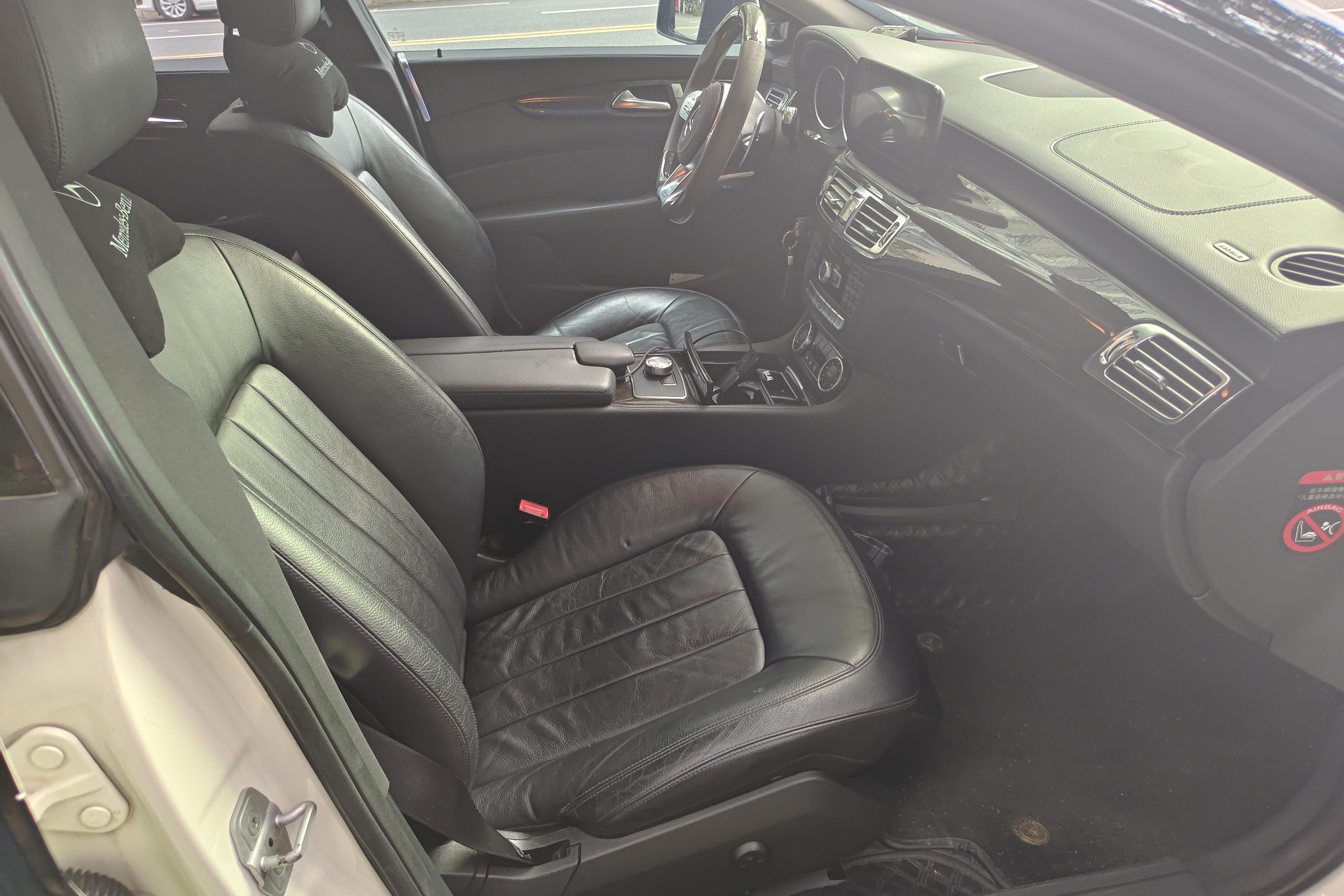 Mercedes-Benz CLS AMG 2012 imagem de carro #7