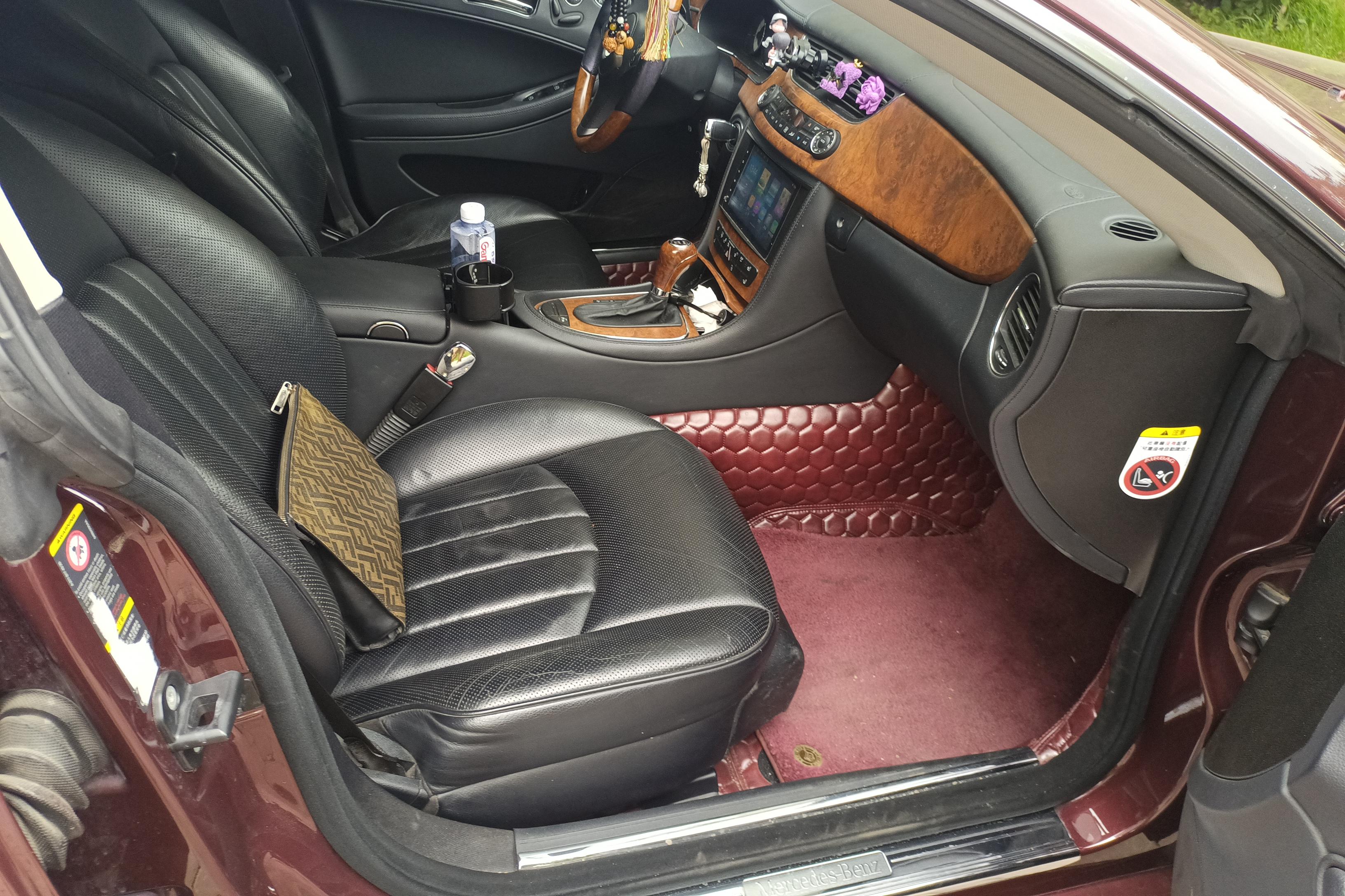 Mercedes-Benz CLS AMG 2009 car image #7