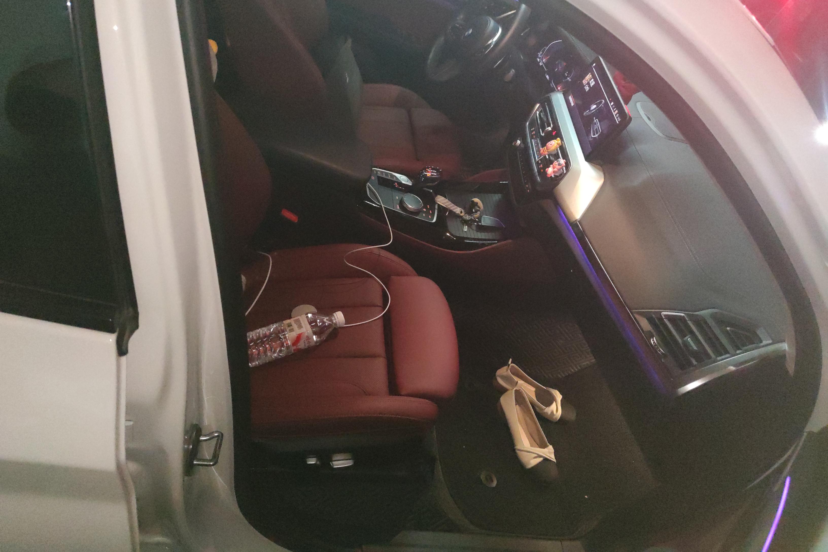 BMW X4 M40i 2022 #7 BMW X4 M40i 2022 car image #7