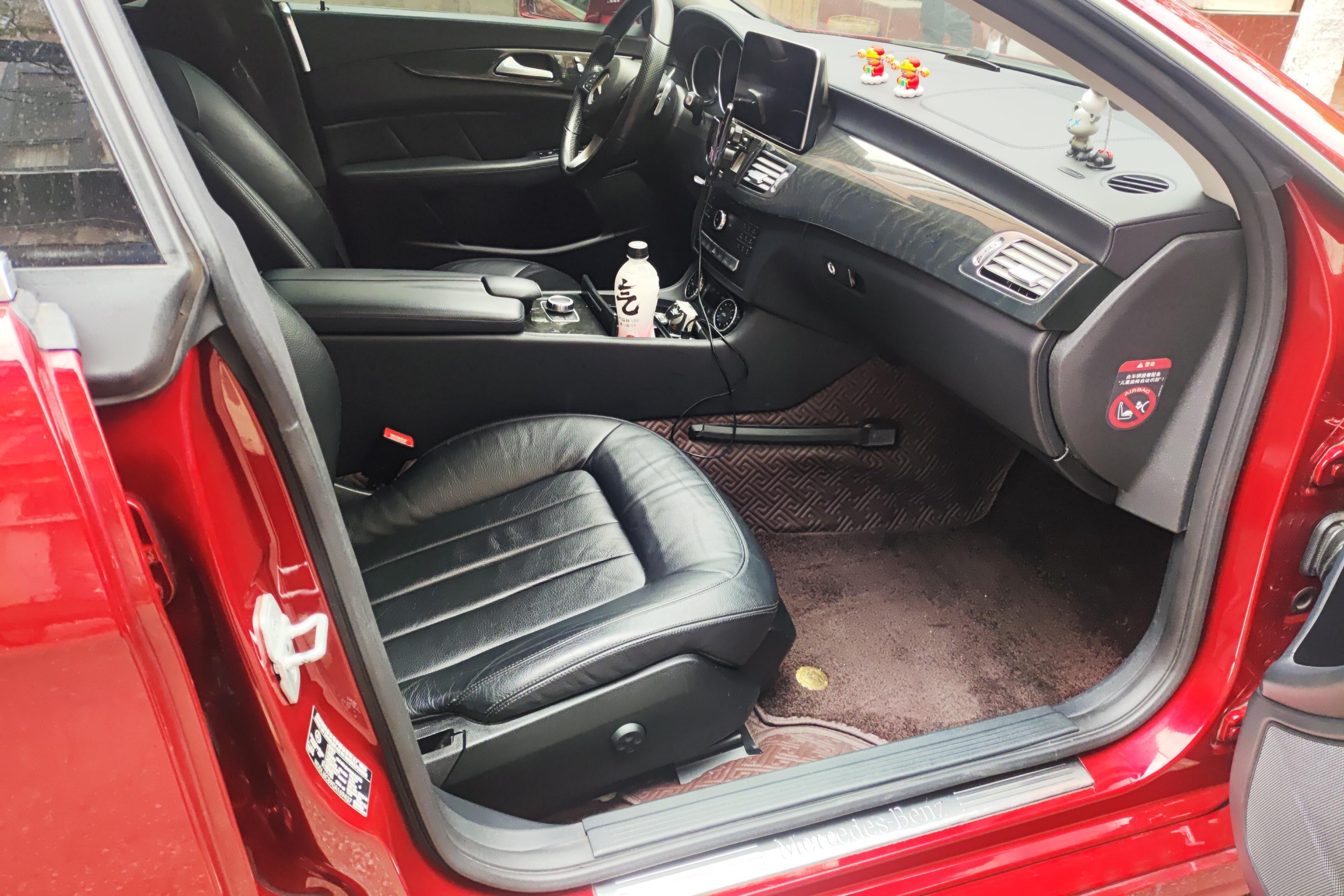 Mercedes-Benz CLS Class 2016 car image #7