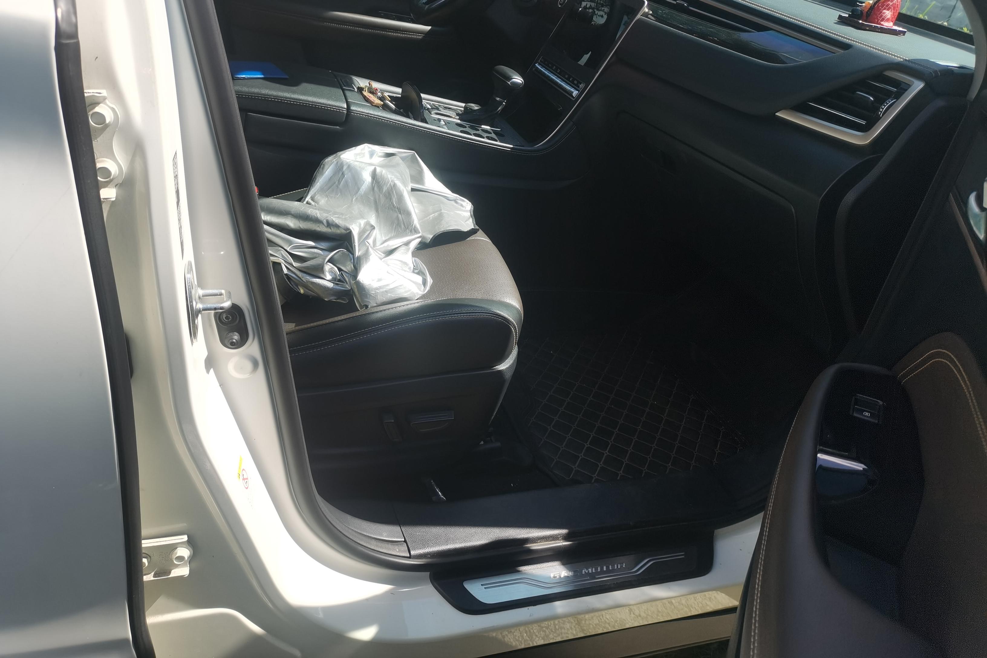 GAC Trumpchi GS5 2018 #7 GAC Trumpchi GS5 2018 car image #7