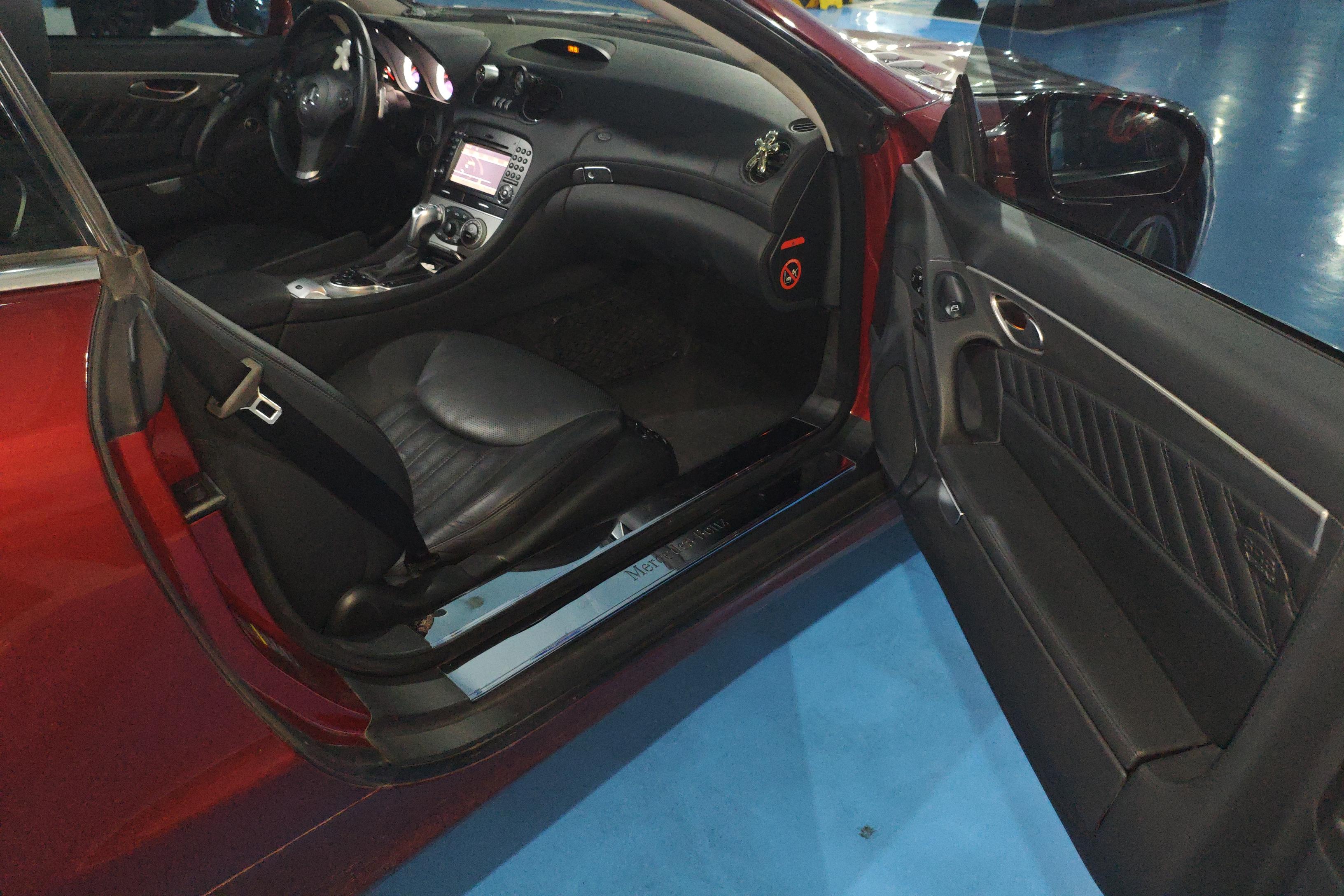 Mercedes-Benz SL Class 2011 #7 Mercedes-Benz SL Class 2011 car image #7