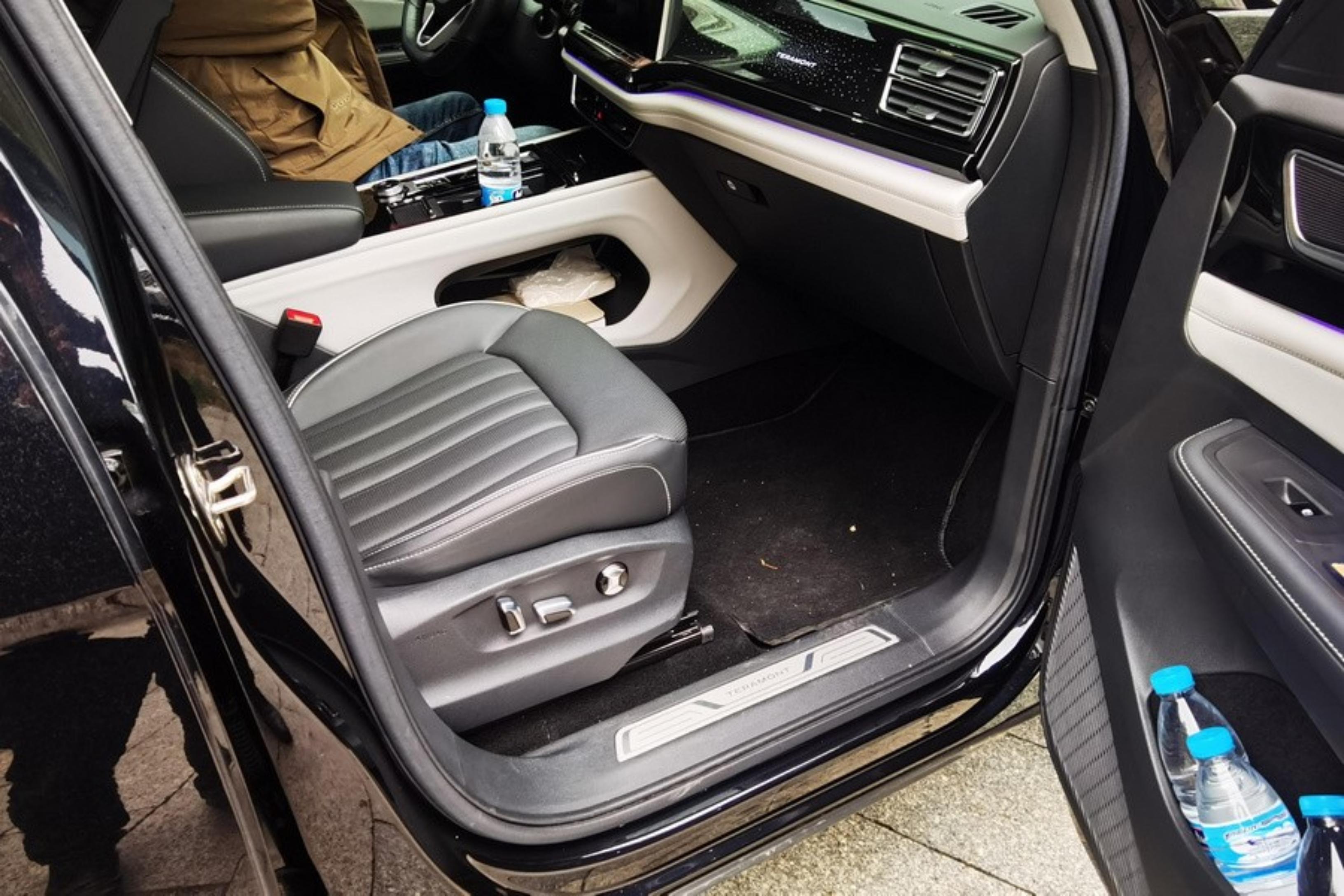 Volkswagen Teramont 2023 car image #7