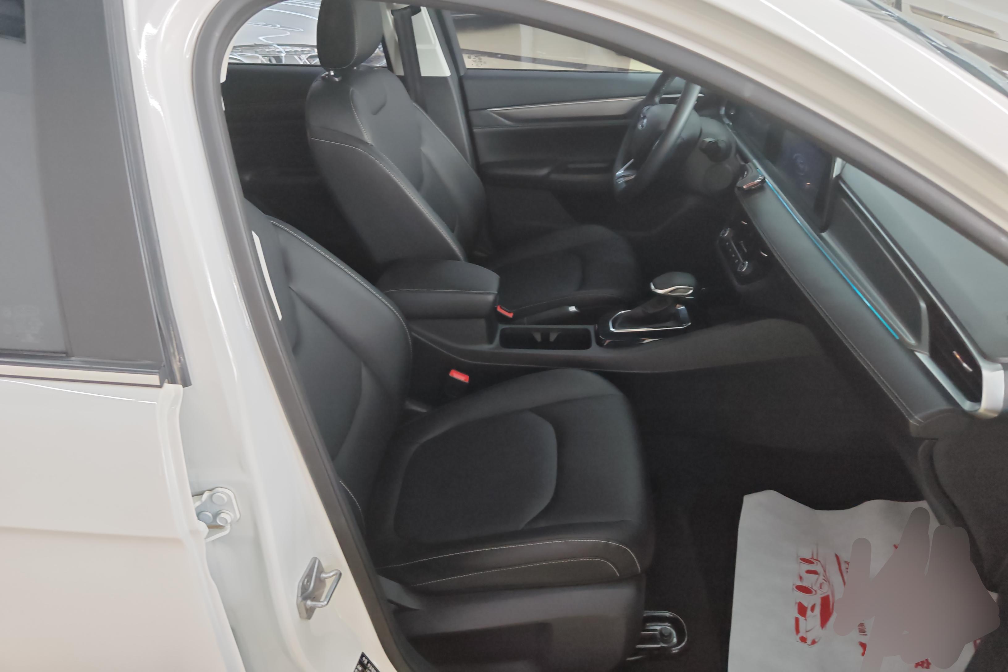 Ford Escort 2022 imagem de carro #7