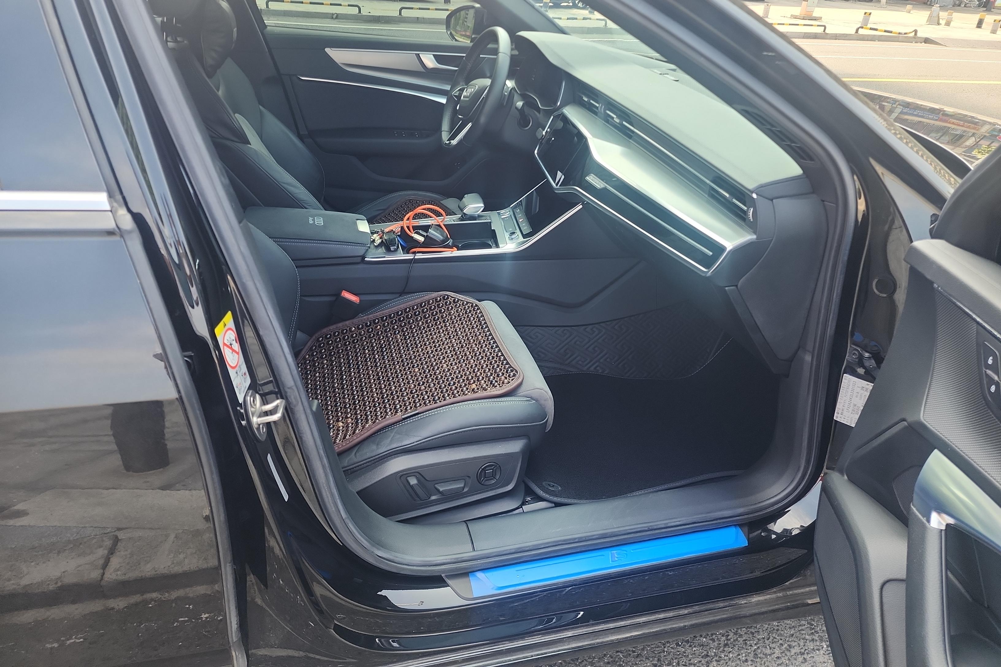 Audi A6L New Energy 2020 car image #7