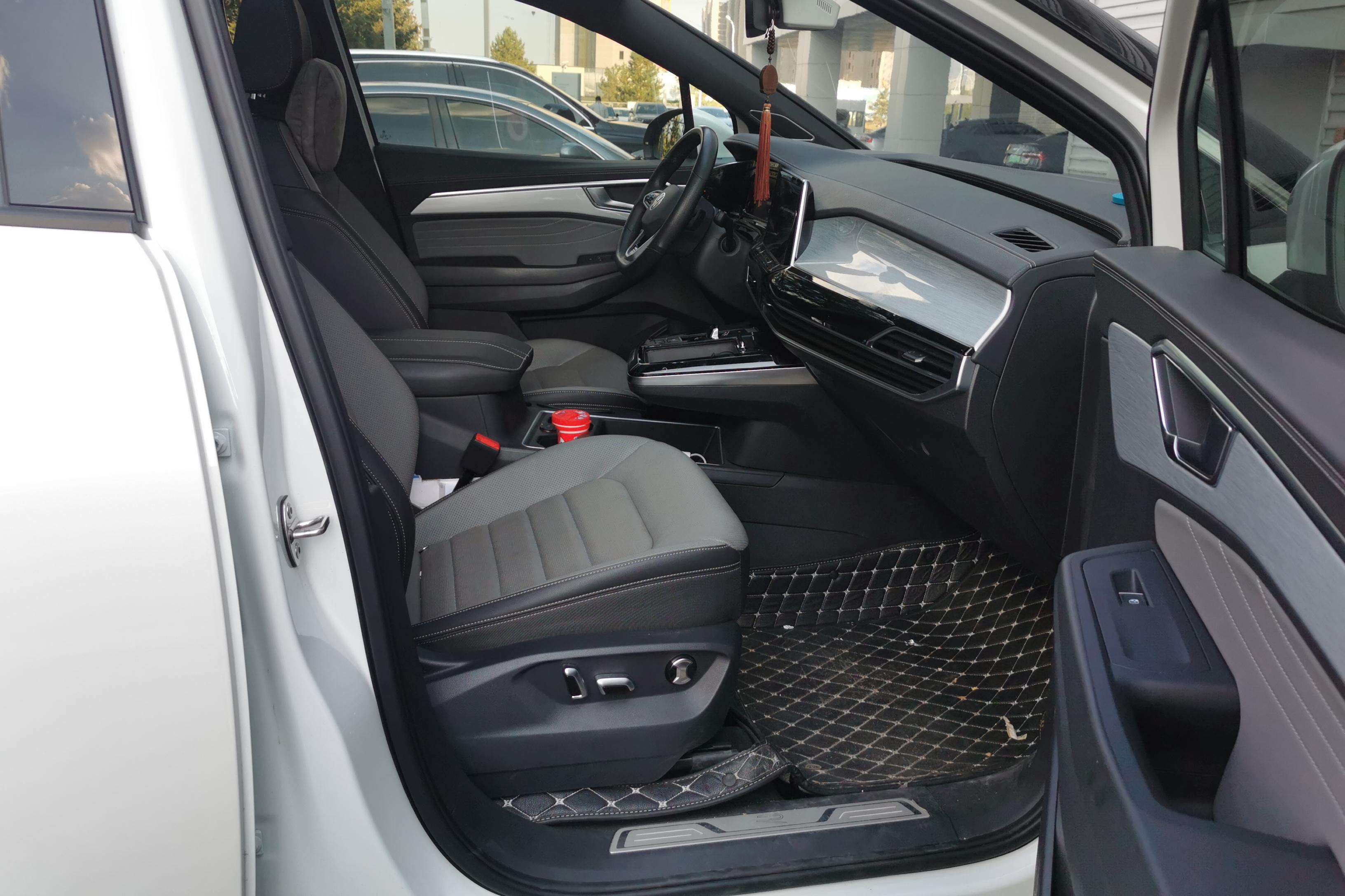 Volkswagen Talagon 2023 immagine di auto #7