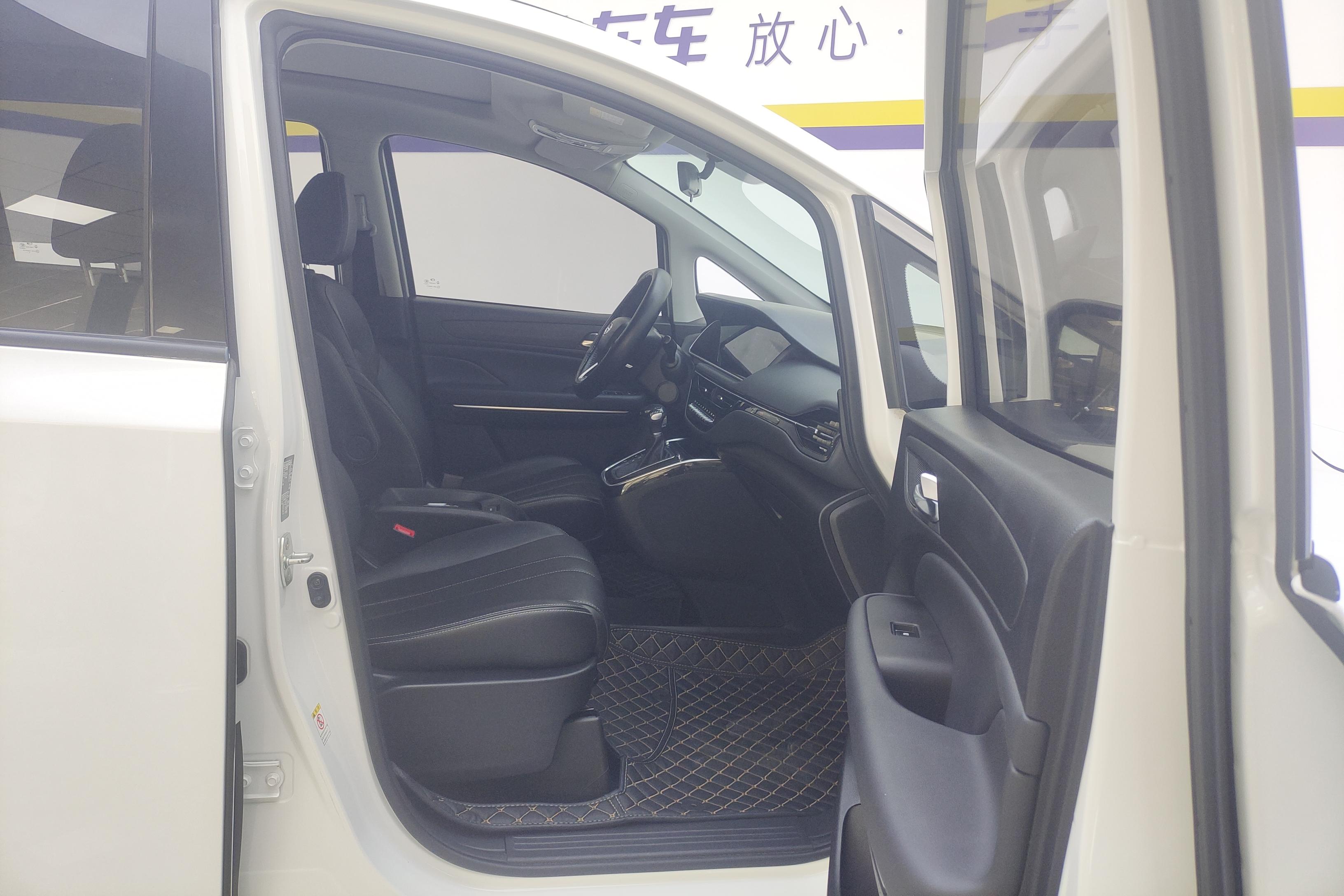 GAC Trumpchi M6 2020 car image #7