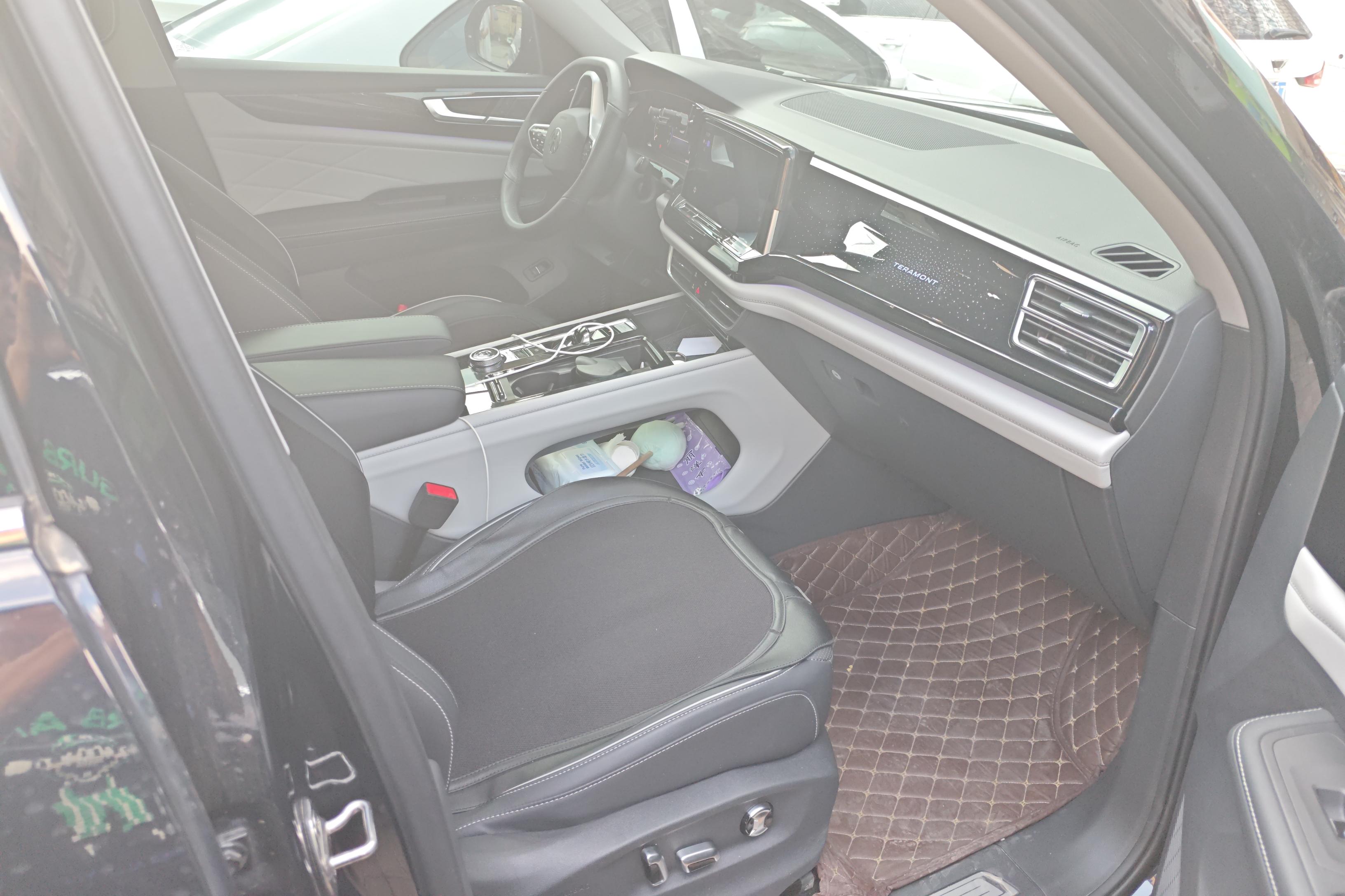 Volkswagen Teramont 2023 car image #7