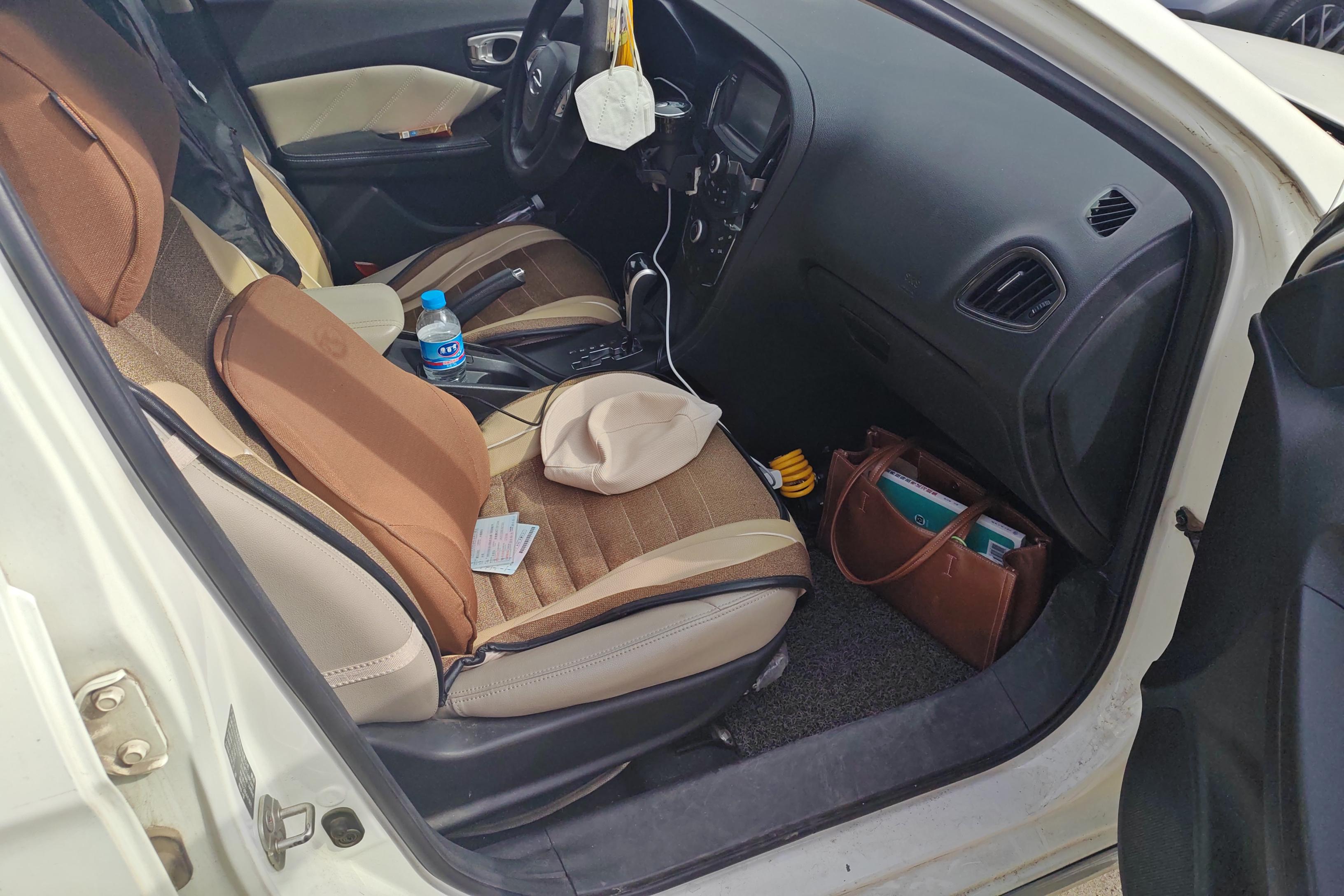 GAC Trumpchi GA3S 2014 #7 GAC Trumpchi GA3S 2014 car image #7