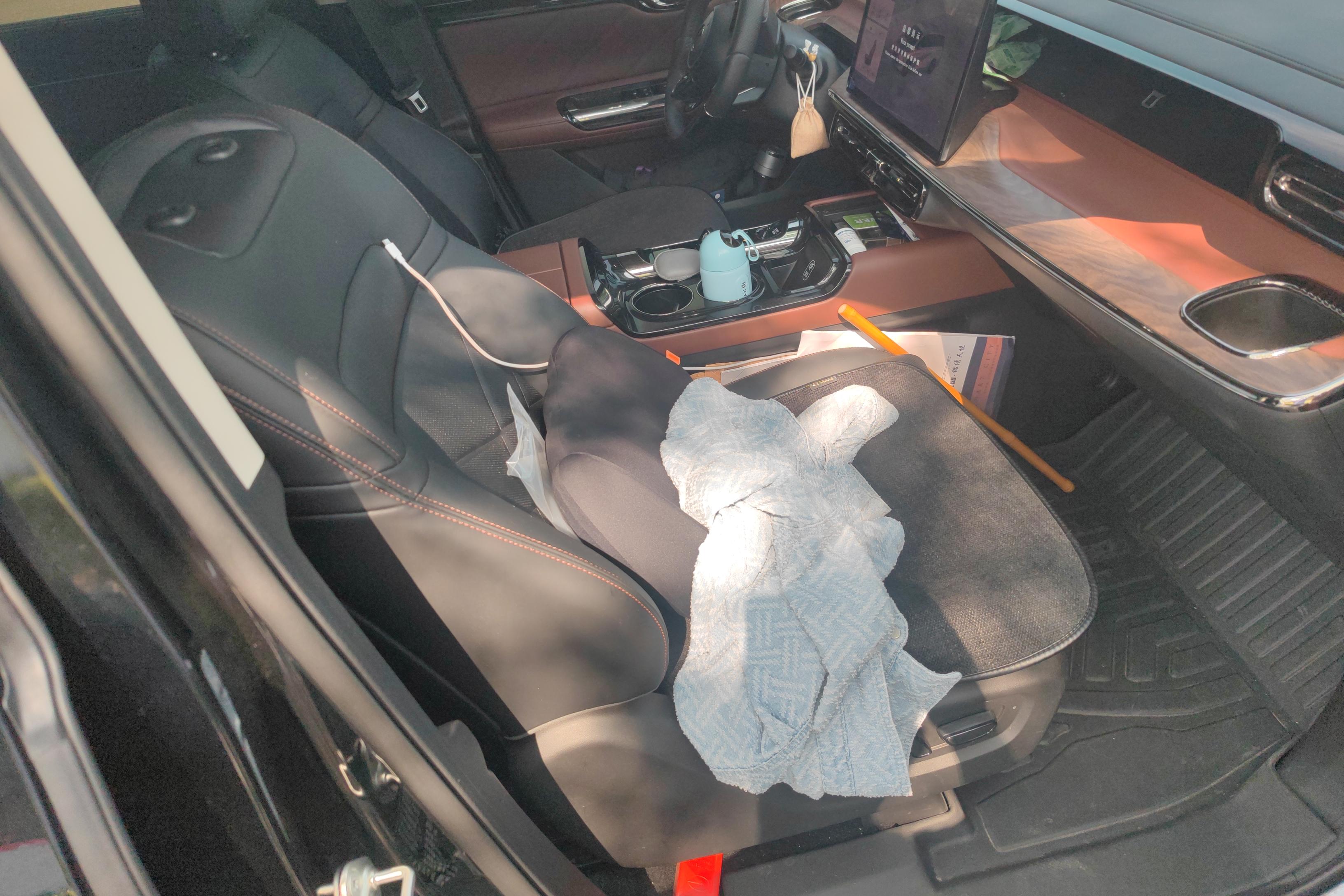 GAC Trumpchi E8 2024 imagem de carro #7