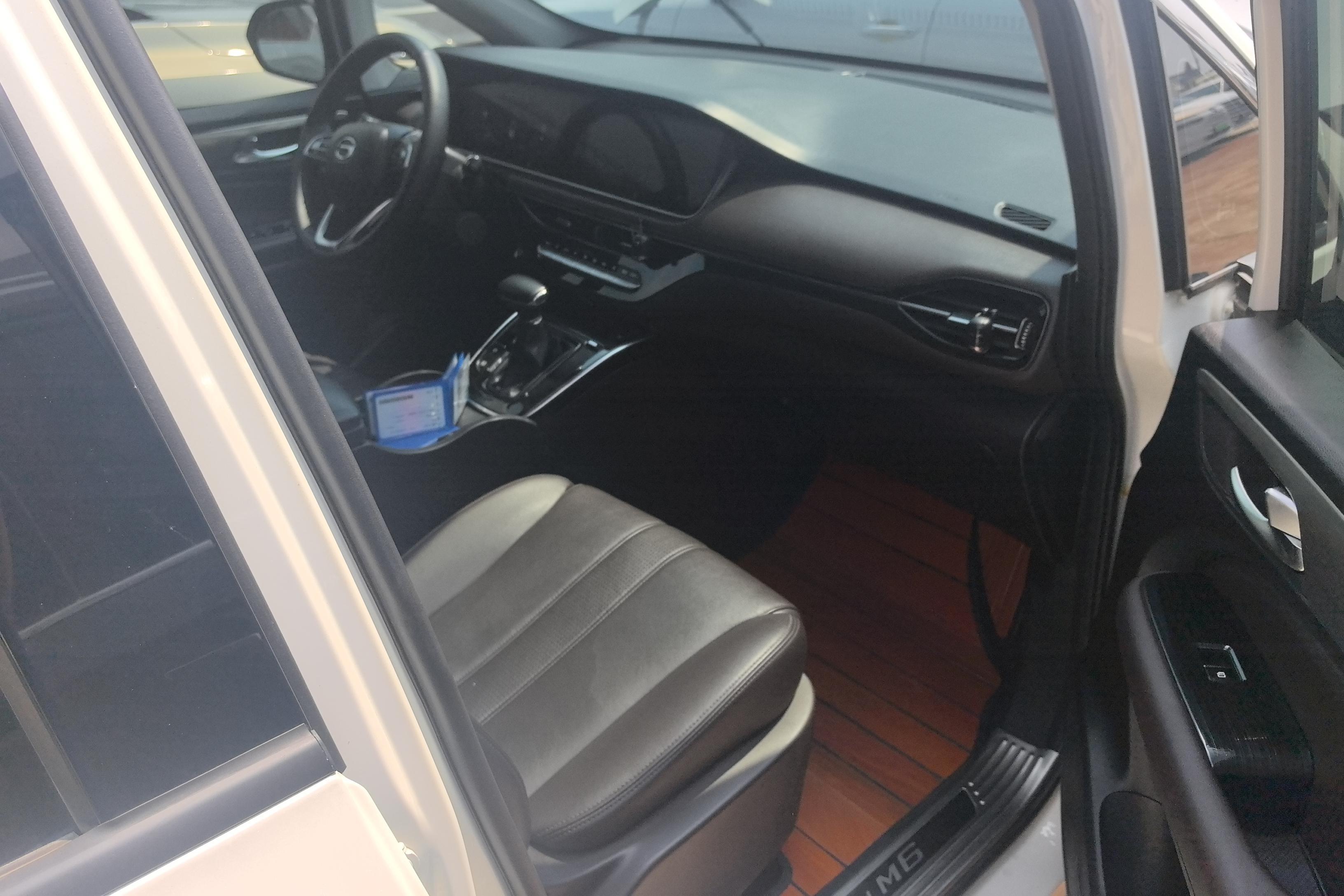 GAC Trumpchi M6 2019 car image #7