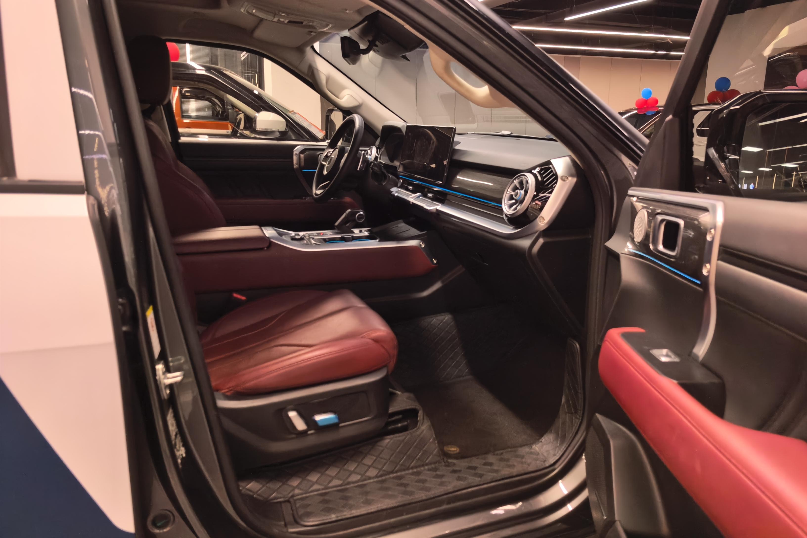 Tank 400 2023 car image #7