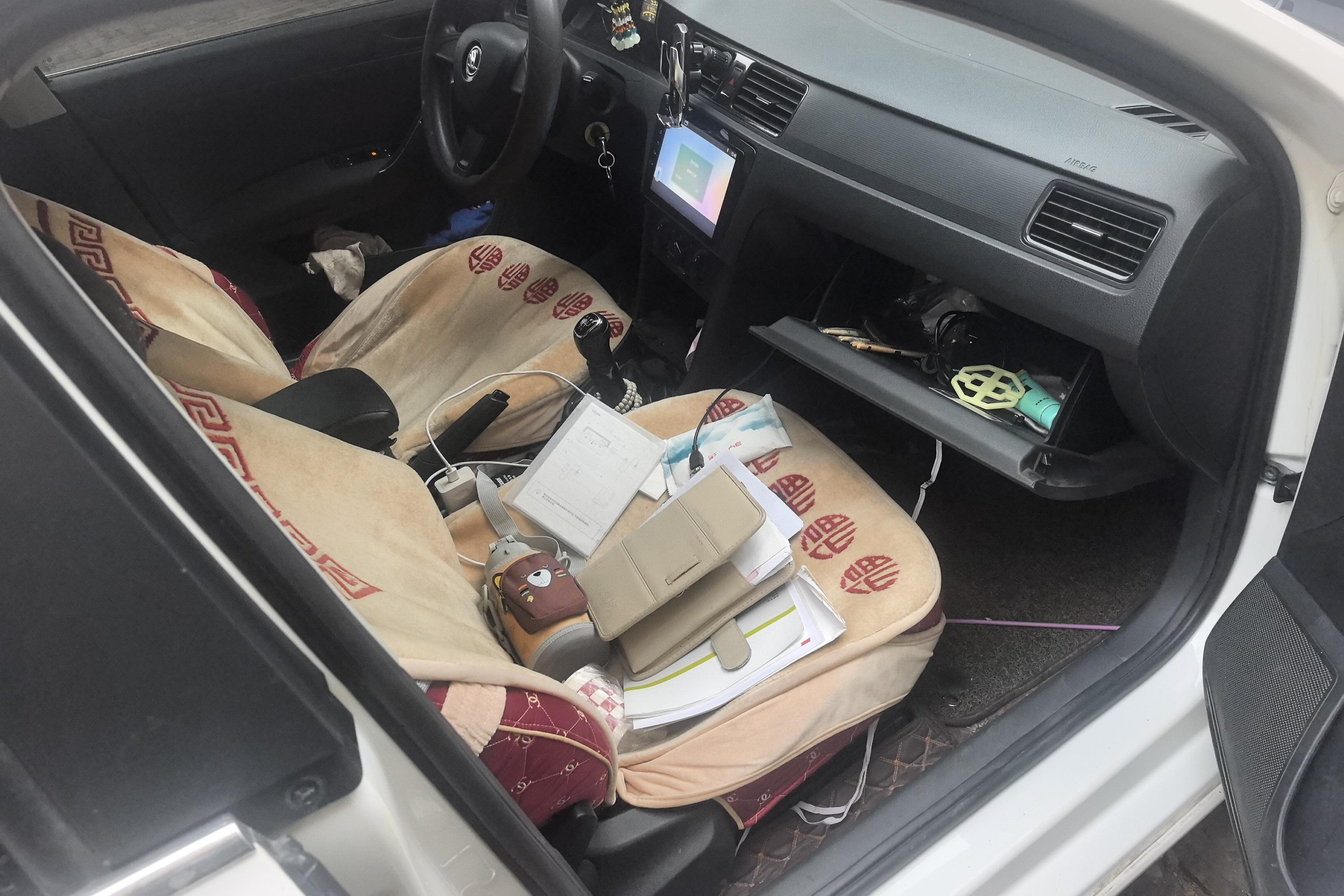 Skoda Rapid Spaceback 2016 car image #7