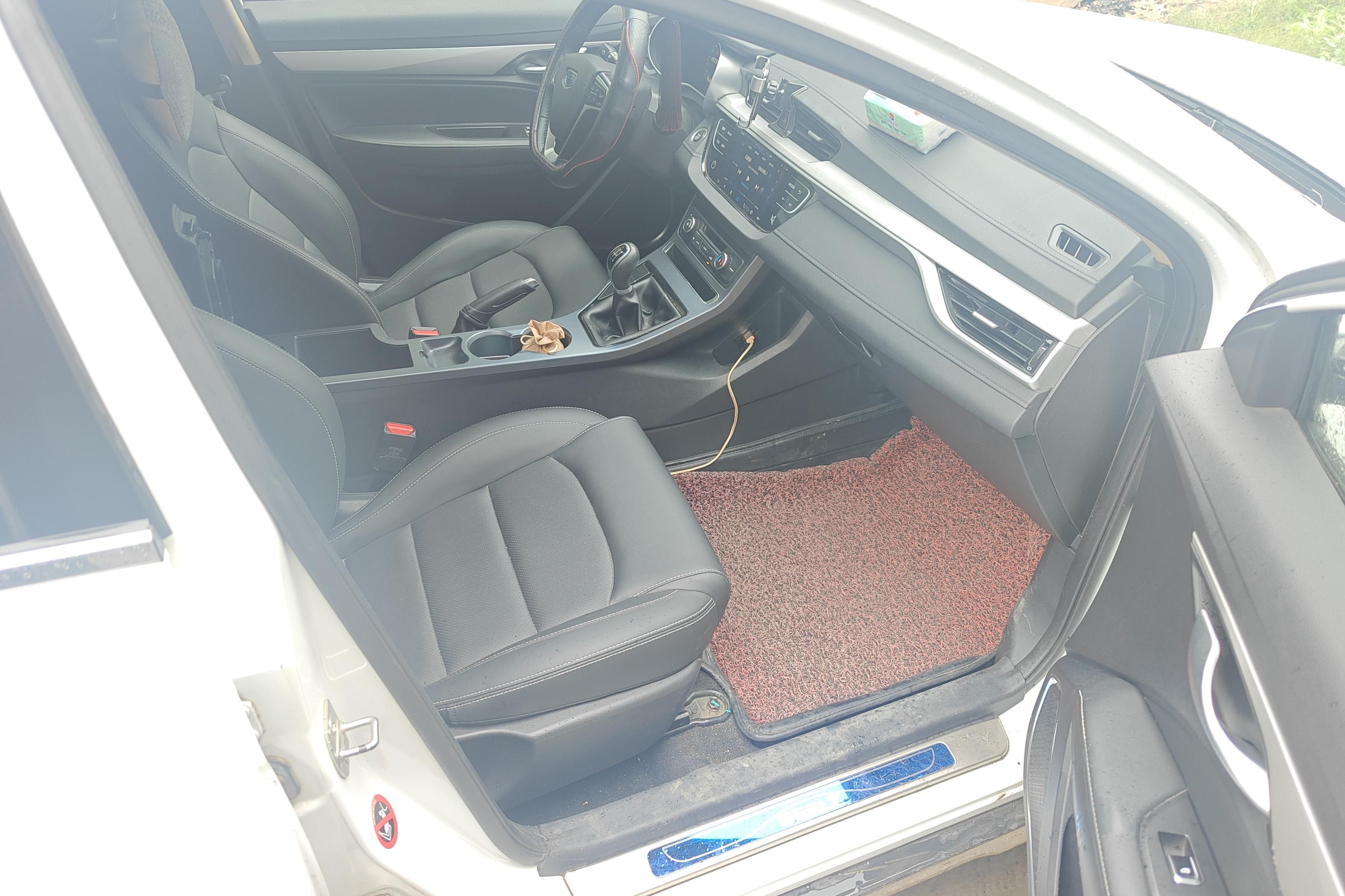 GEELY Vision S1 2018 car image #7