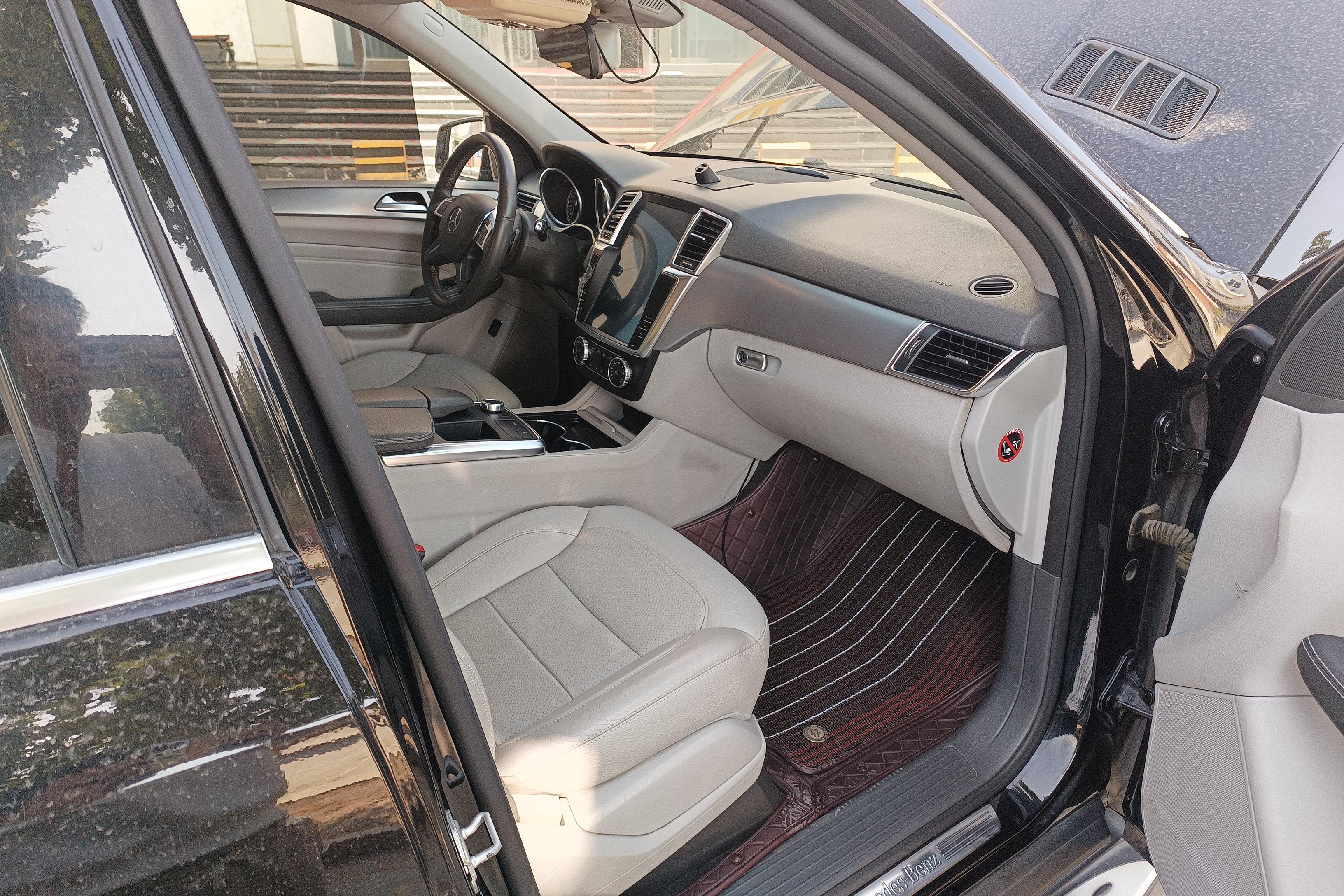 Mercedes-Benz M Class 2014 #7 Mercedes-Benz M Class 2014 car image #7