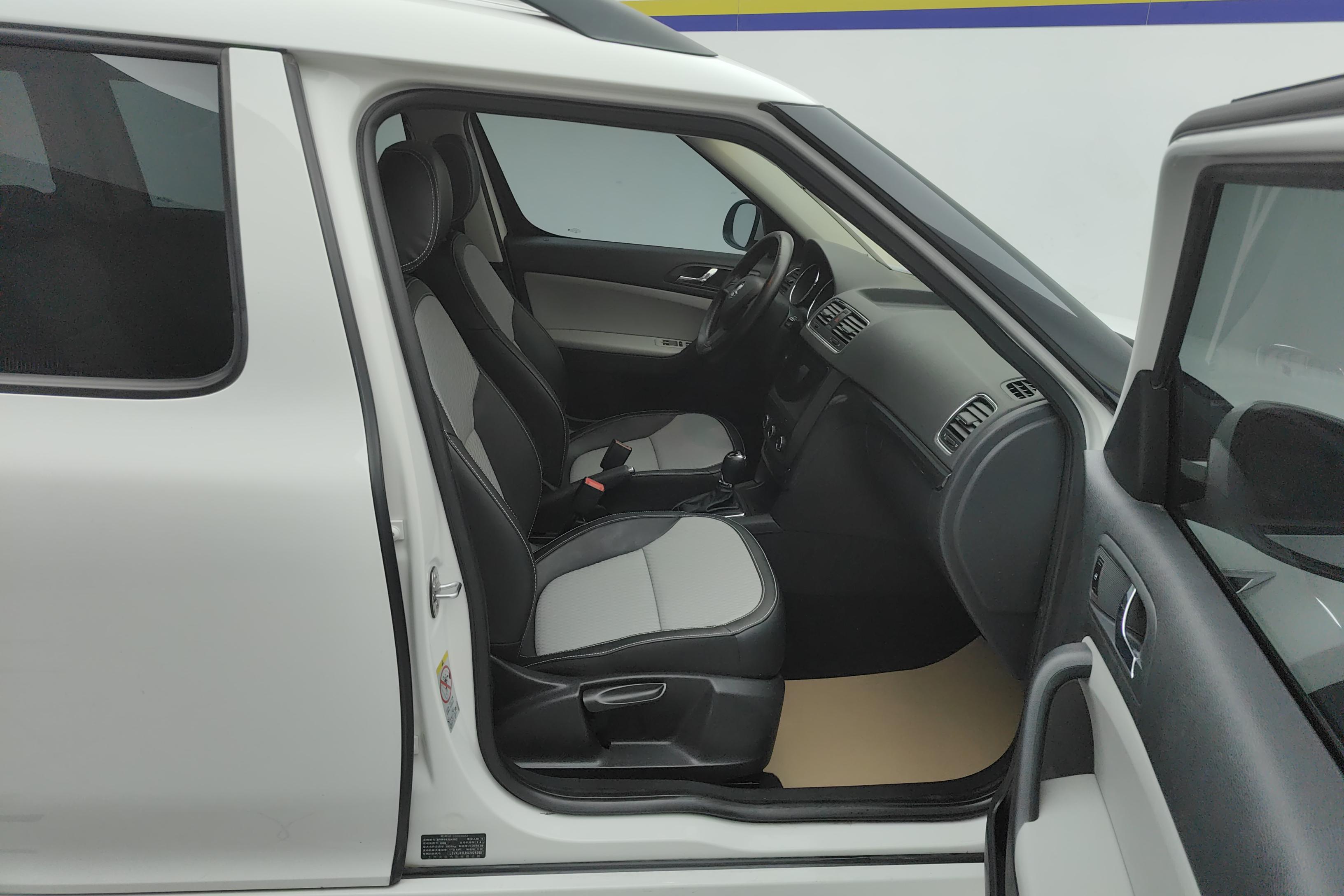 Skoda Yeti 2016 car image #7