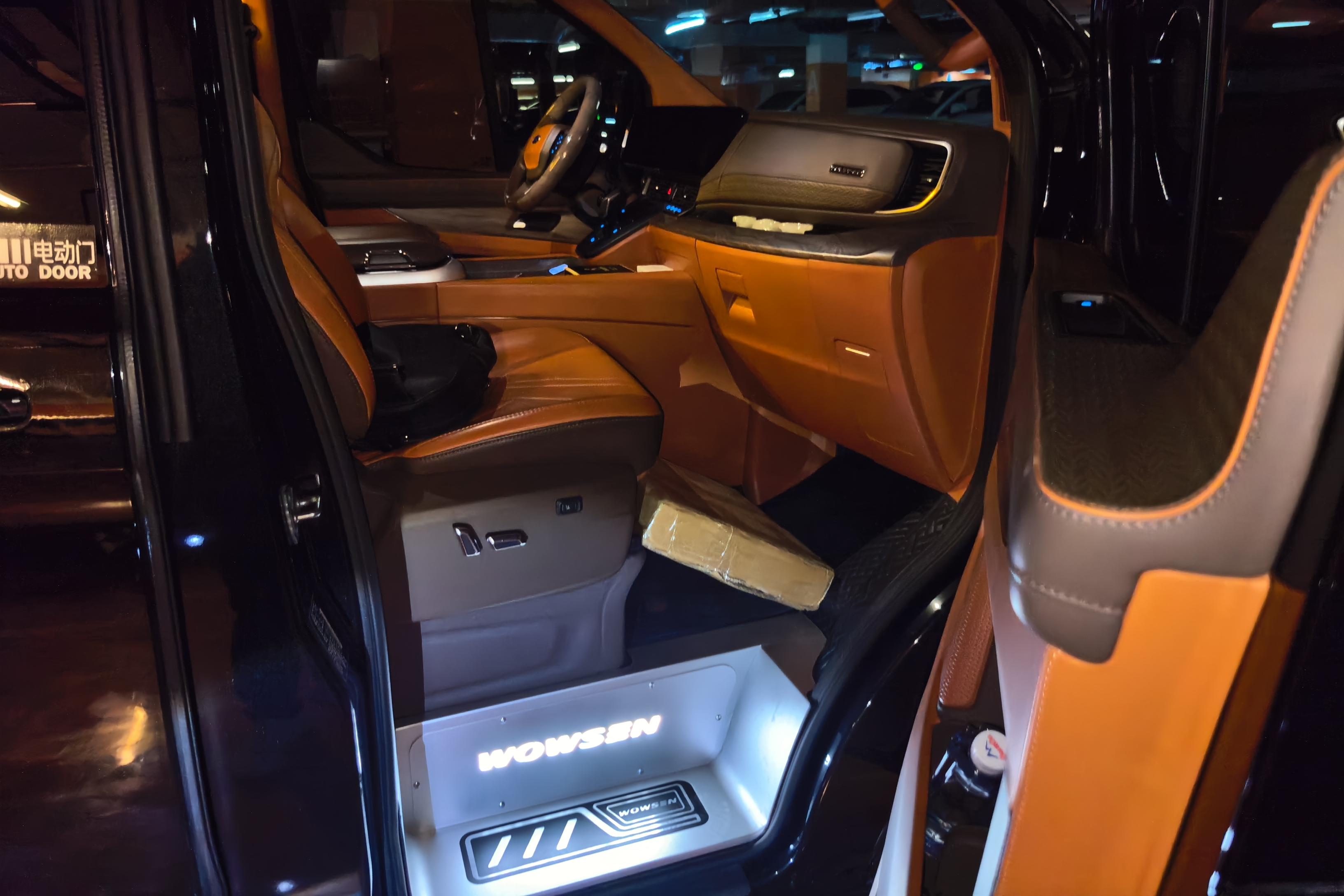 Ford Tourneo 2023 car image #7