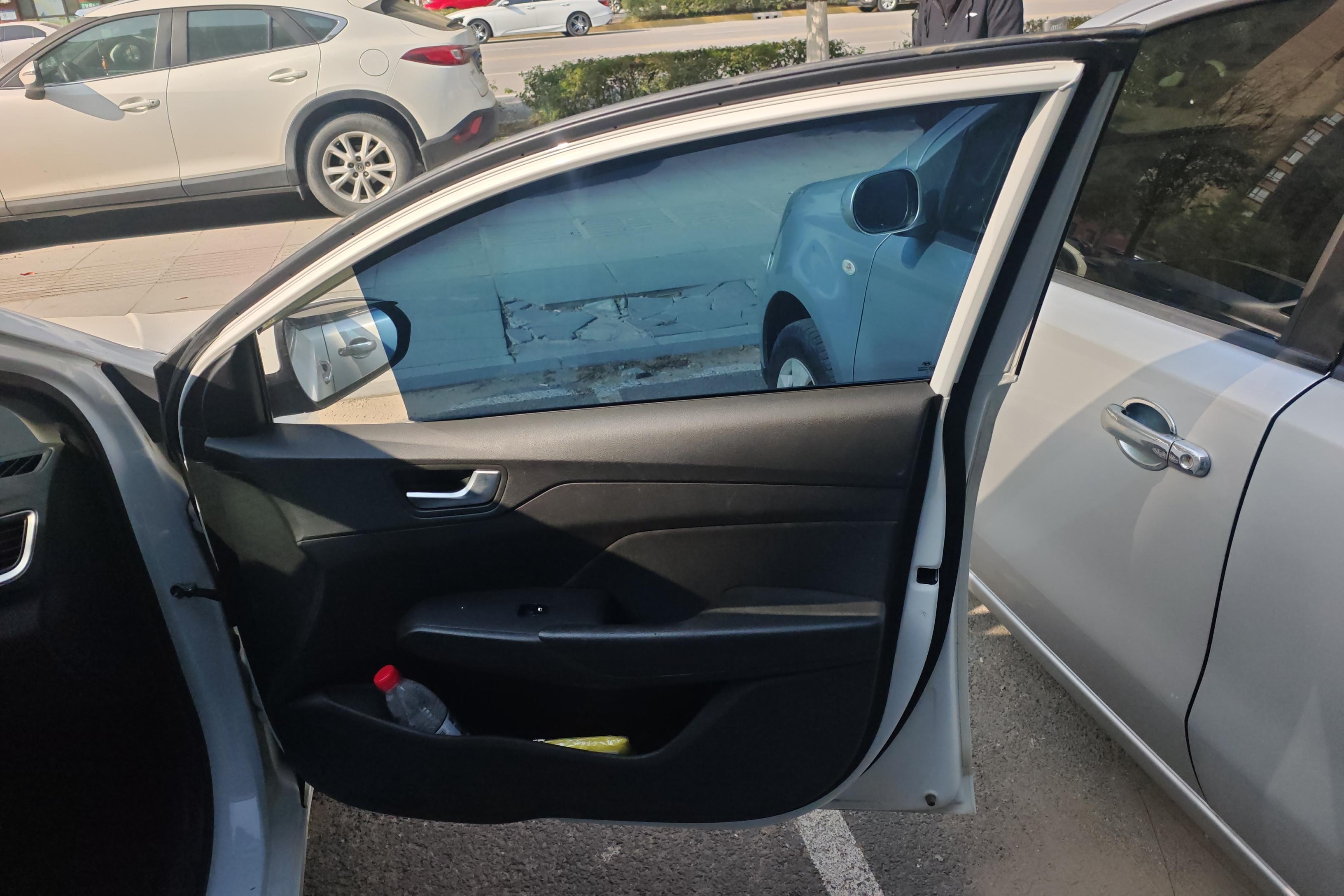 Hyundai Verna 2022 car image #7