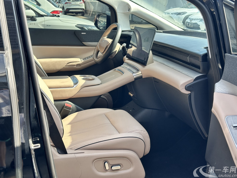 Xpeng X9 2024 #7 Xpeng X9 2024 immagine di auto #7