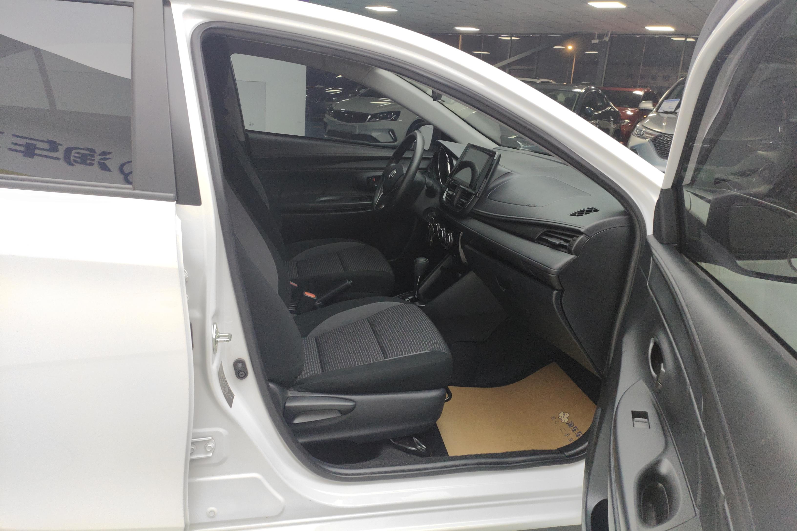 Toyota Vios 2021 immagine di auto #7