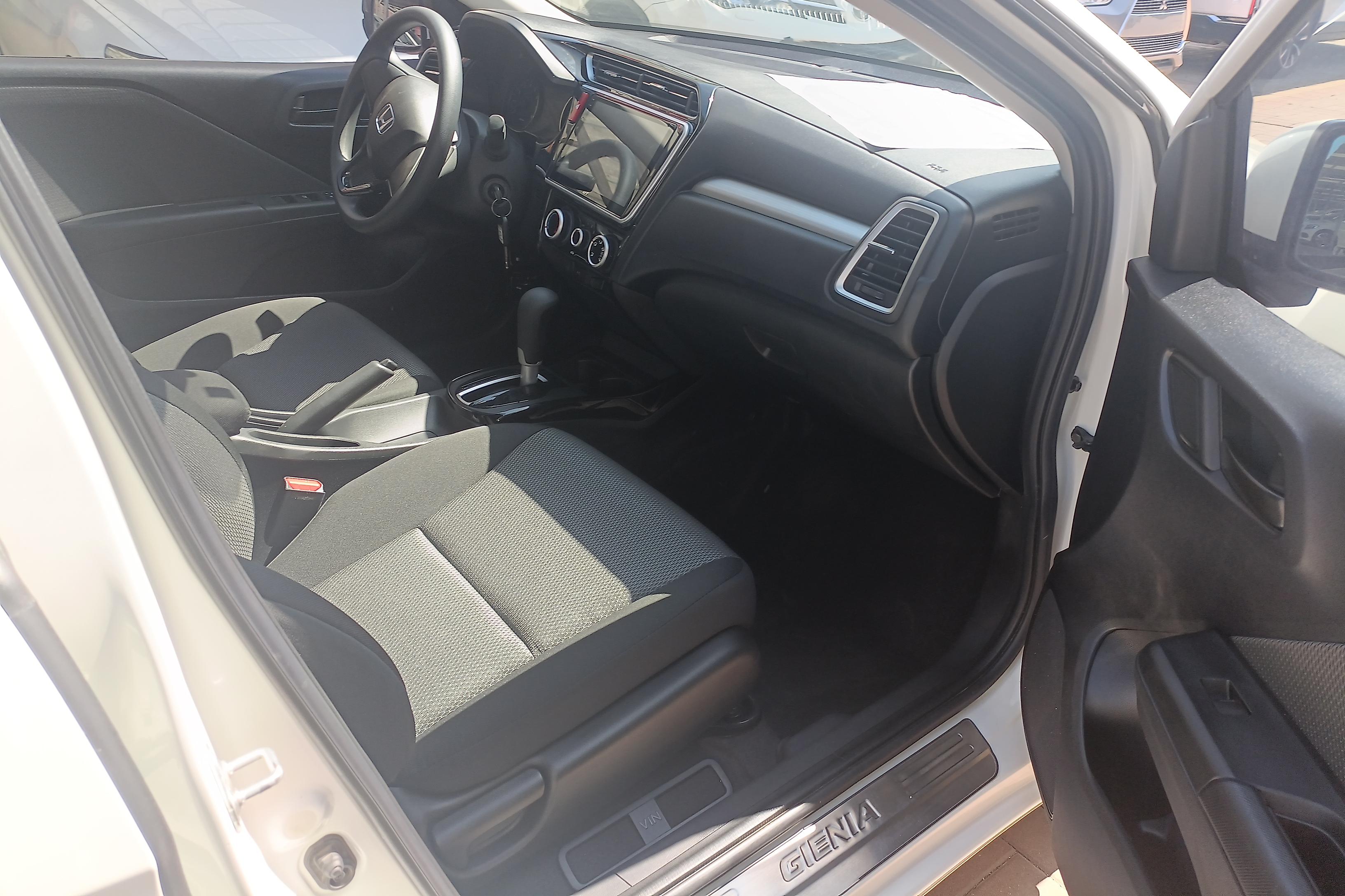 Honda Gienia 2019 car image #7