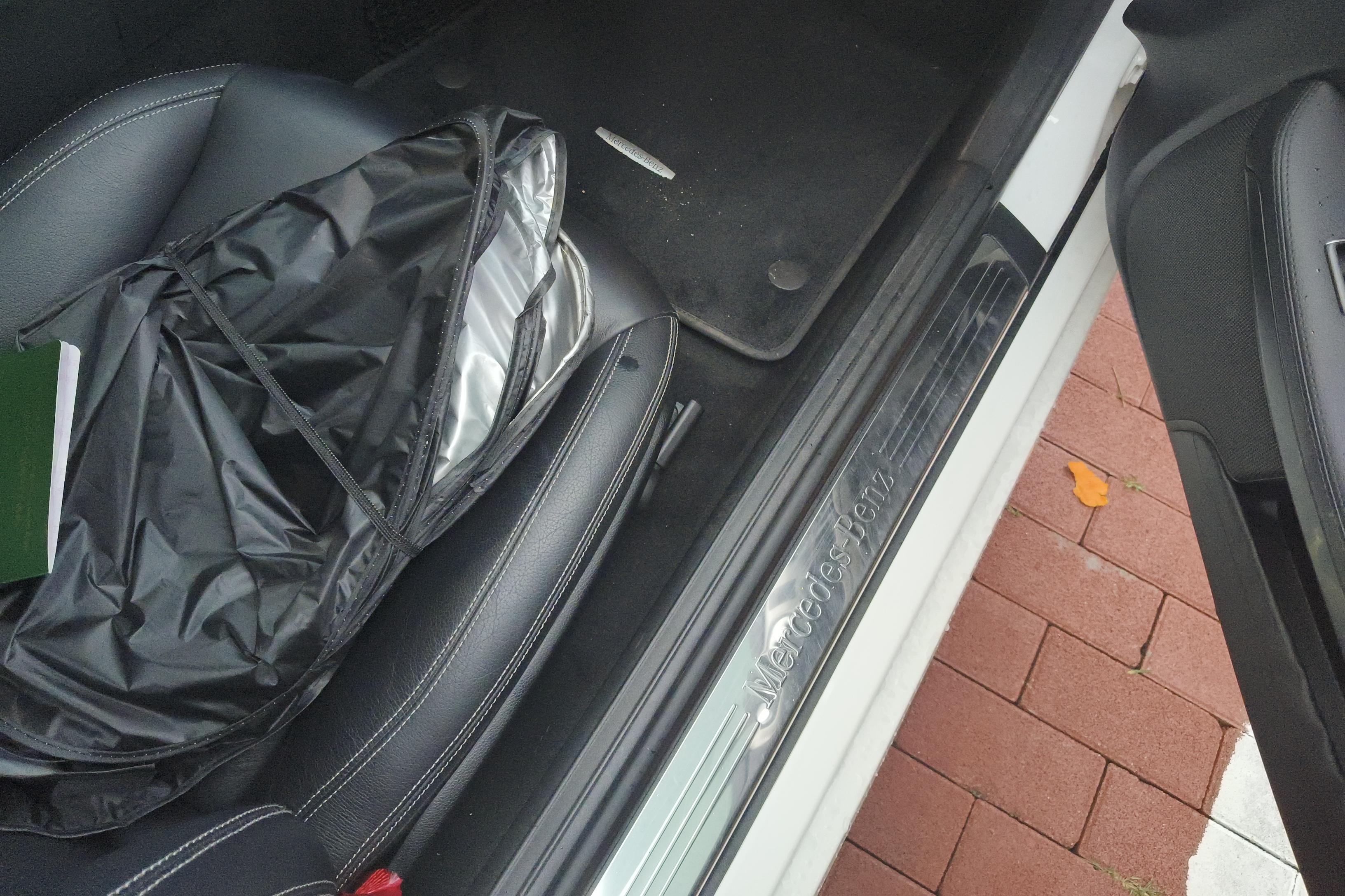 Mercedes-Benz SLC Class 2017 car image #7