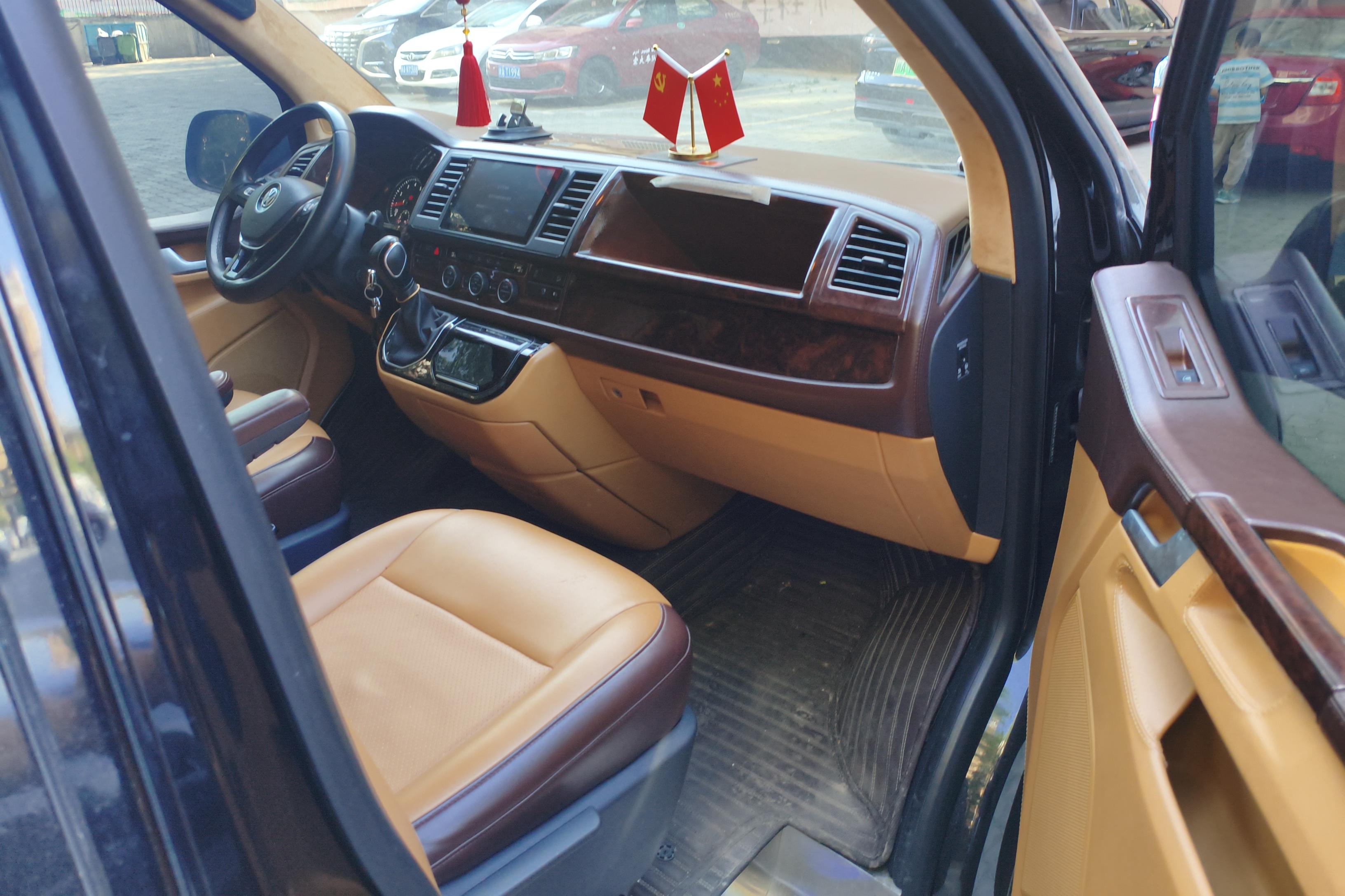 Volkswagen Caravelle 2018 #7 Volkswagen Caravelle 2018 car image #7