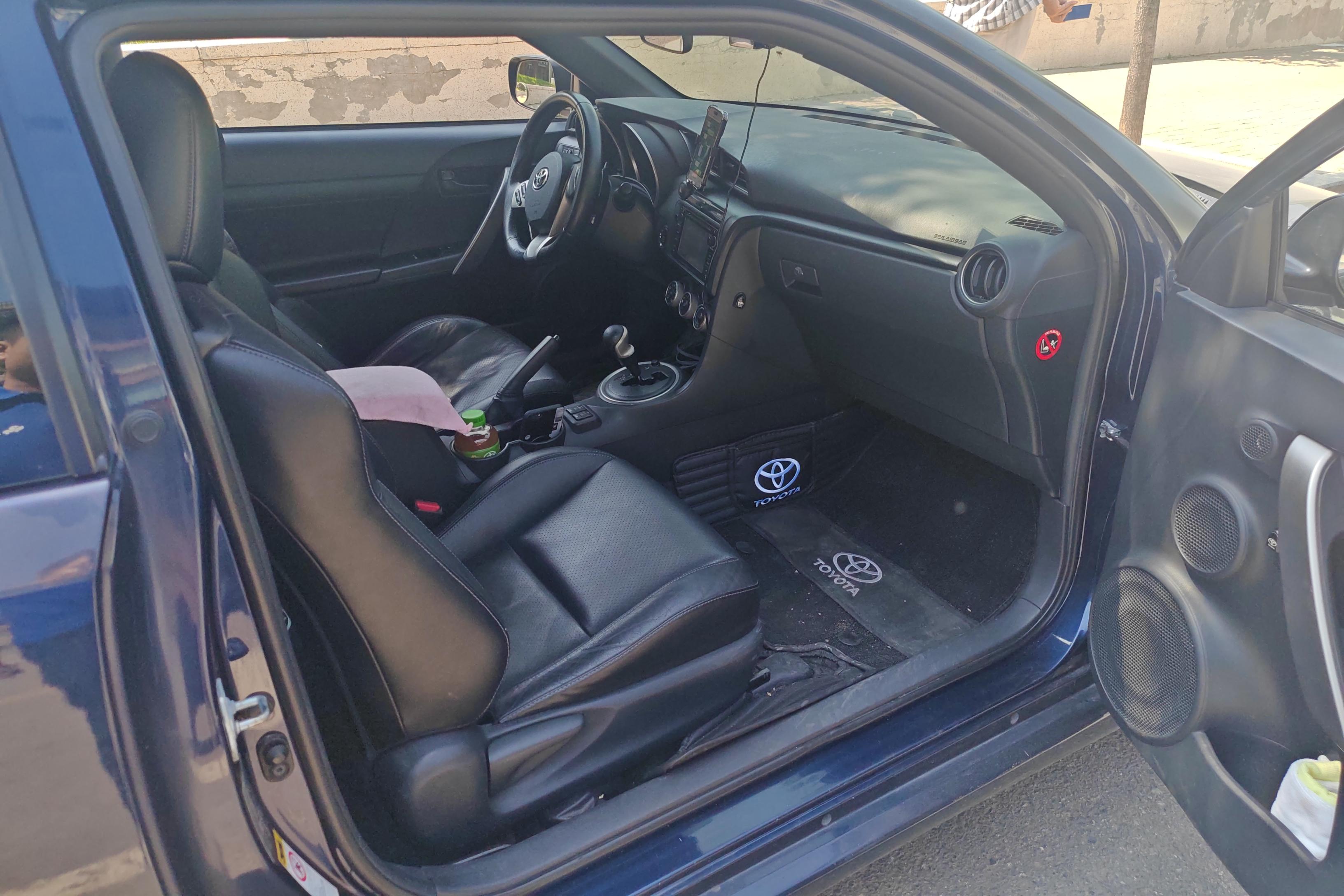 Toyota Zelas 2012 car image #7