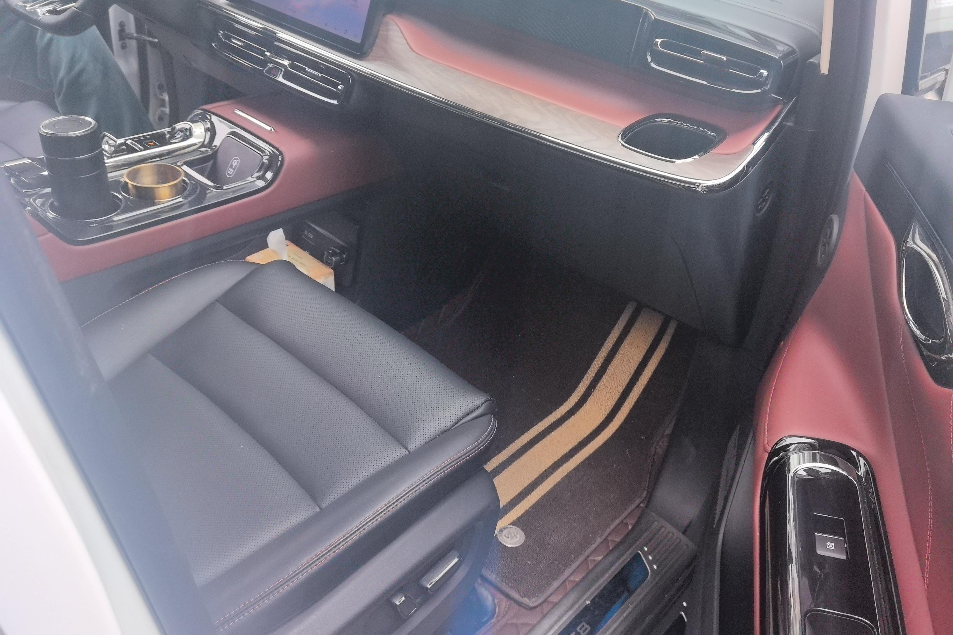 GAC Trumpchi E8 2024 imagem de carro #7