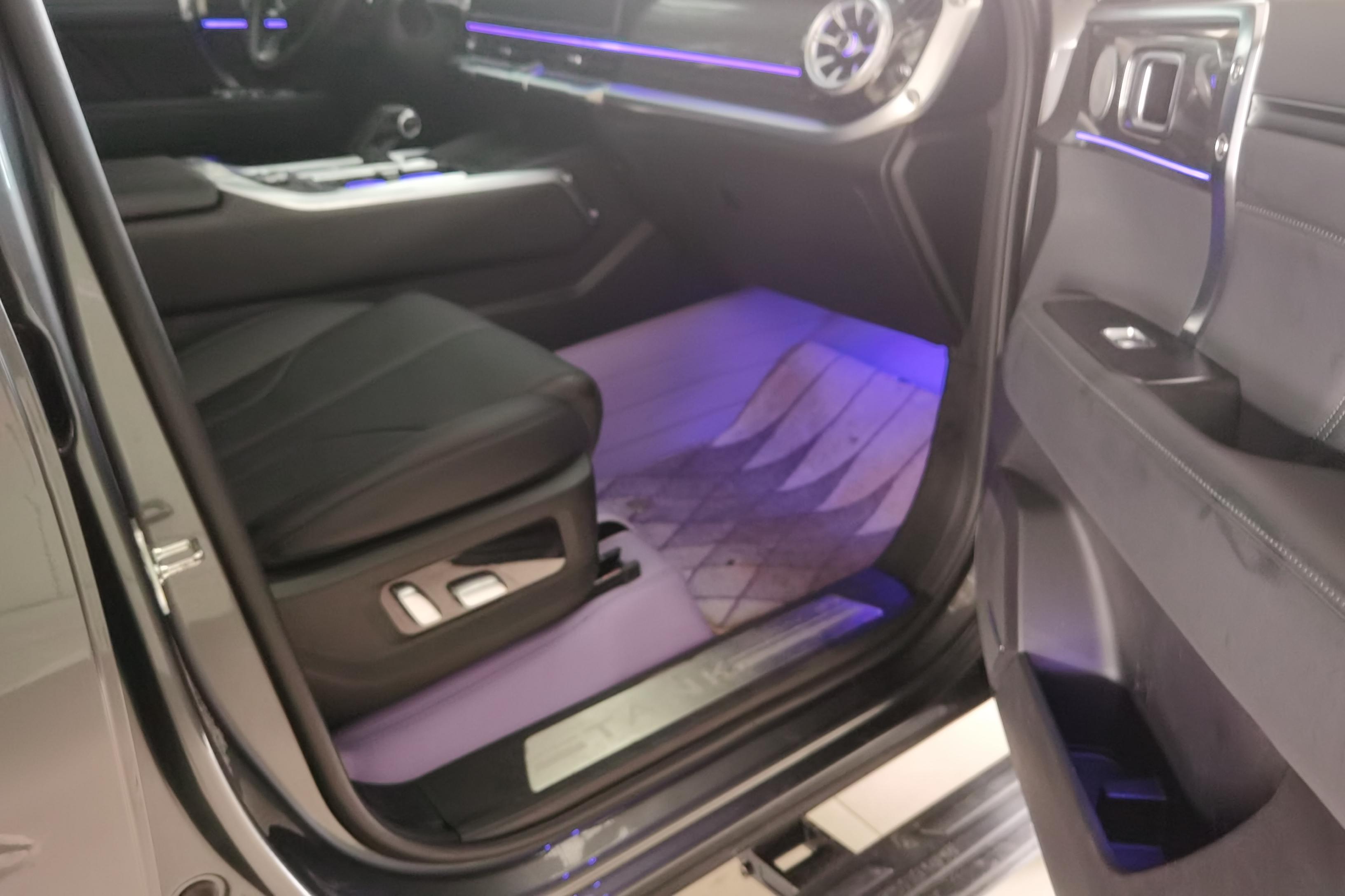 Tank 400 2024 car image #7