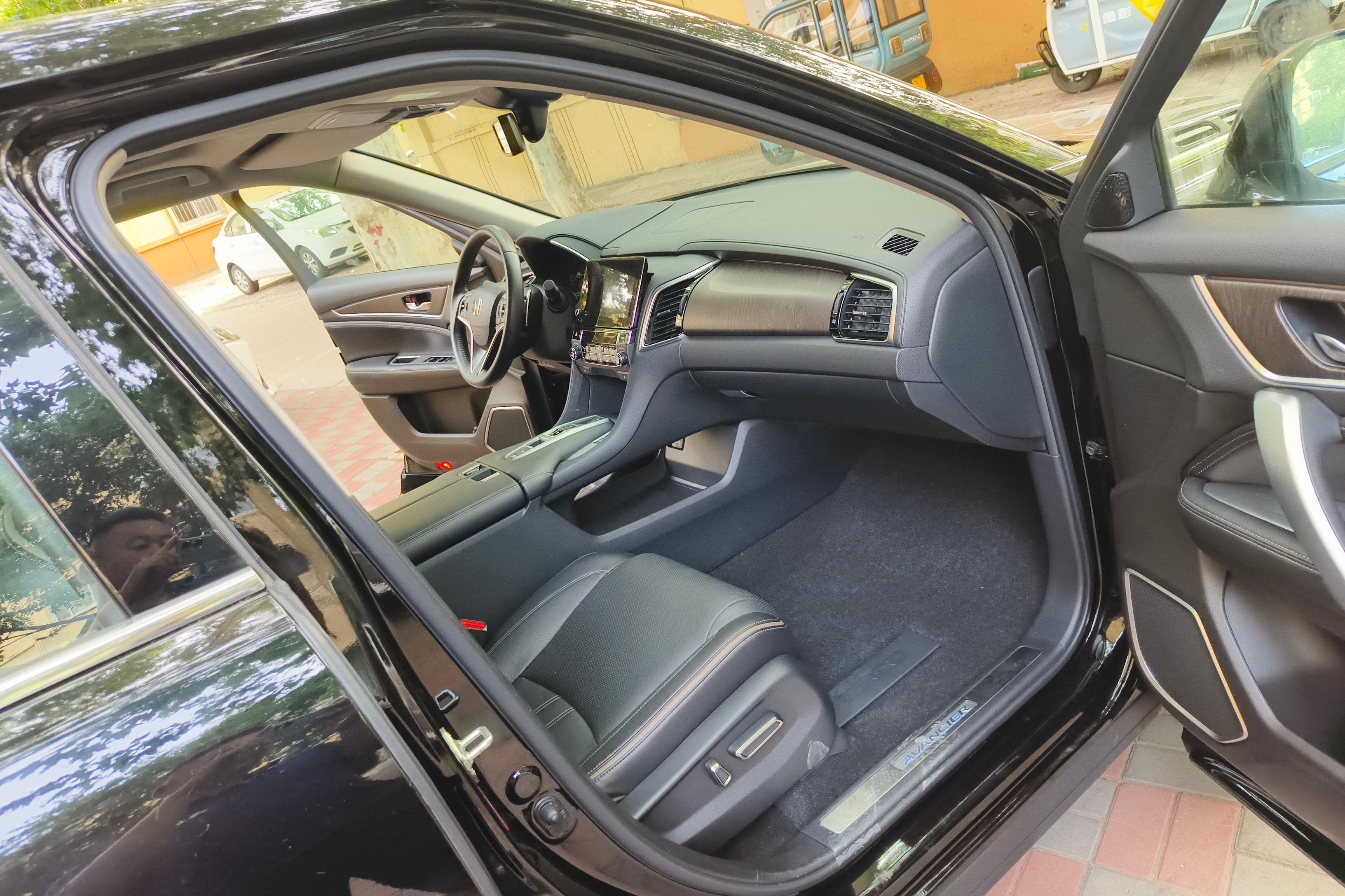 Honda Avancier 2023 car image #7