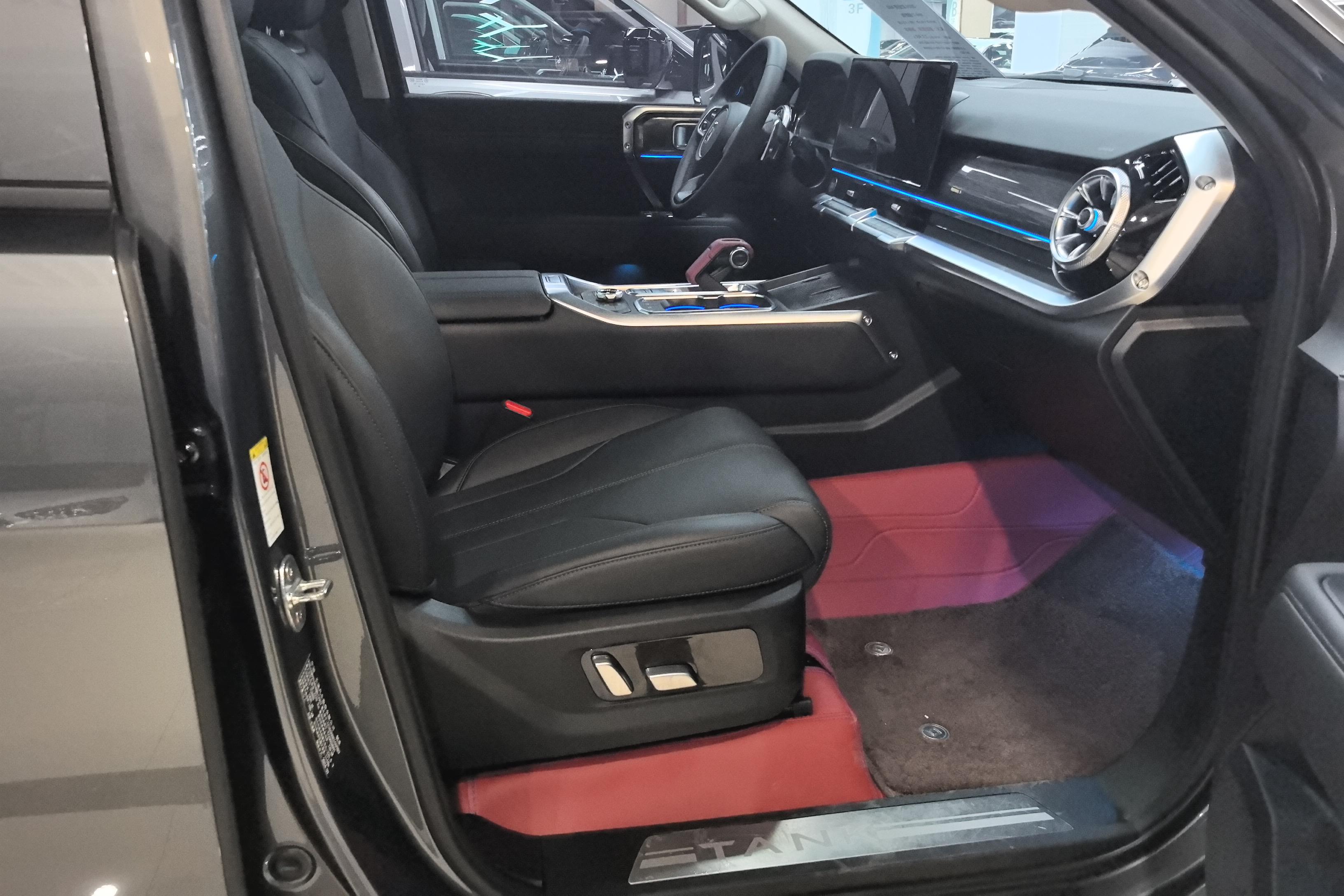 Tank 400 2024 car image #7