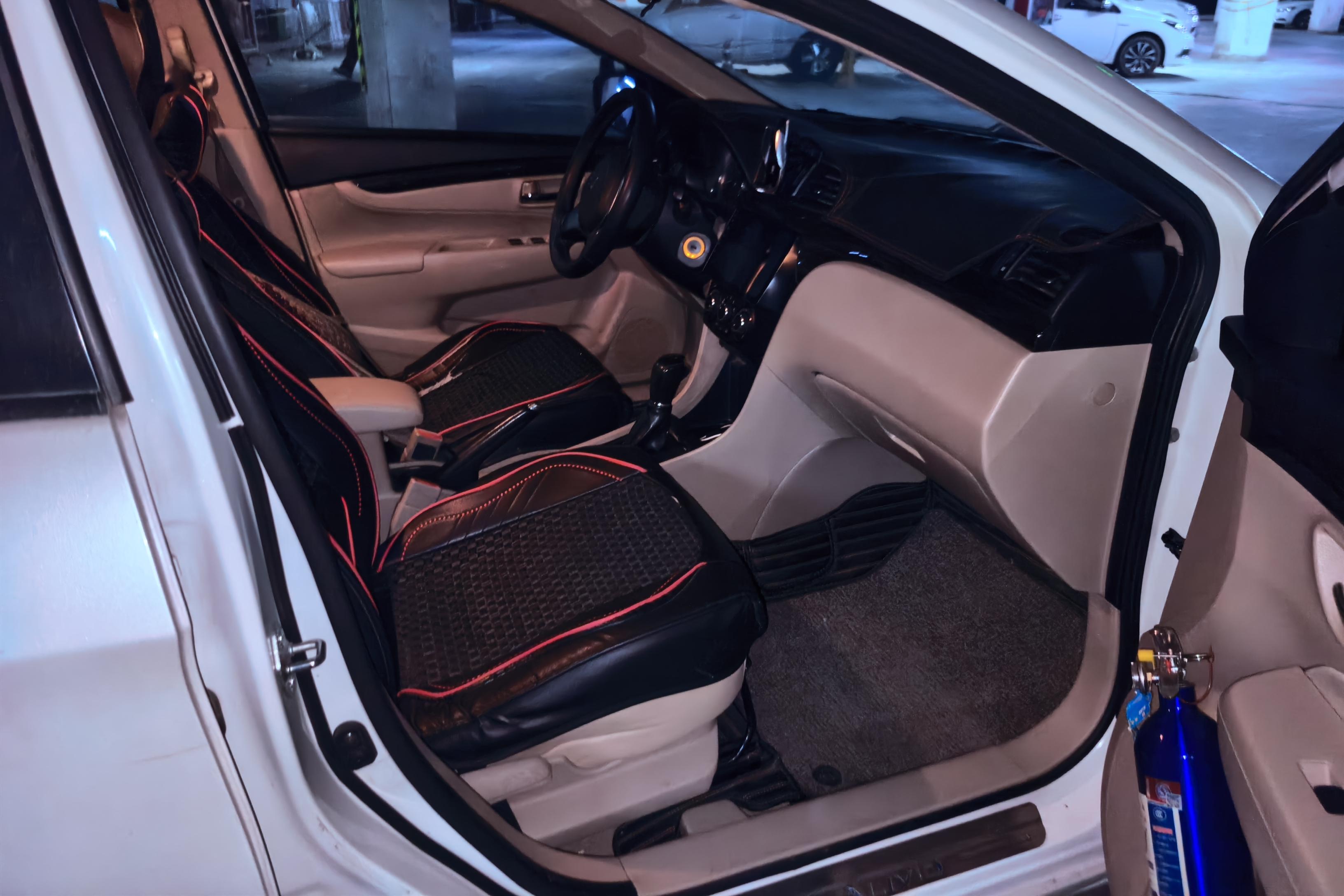 Suzuki Ciaz 2017 immagine di auto #7