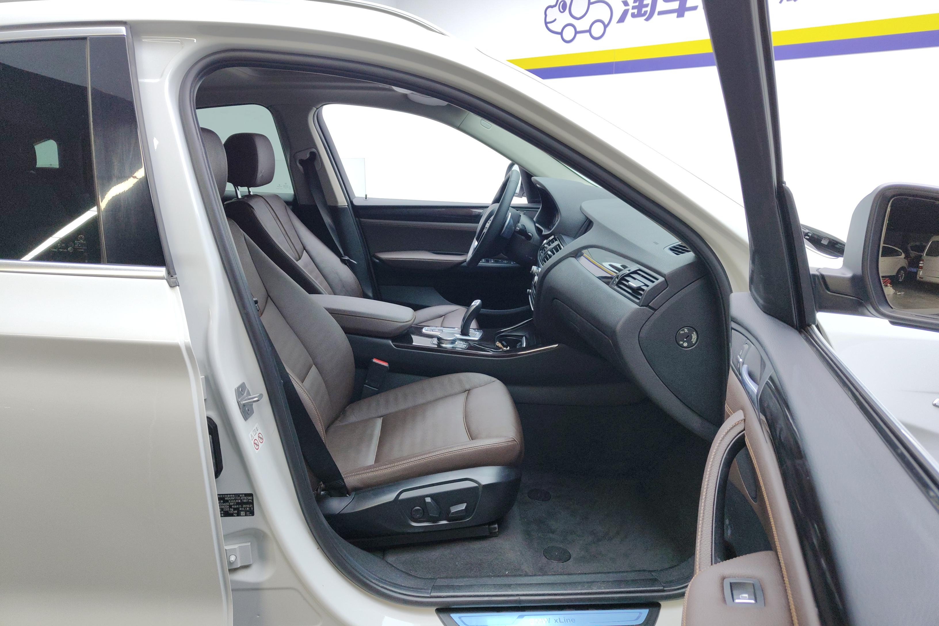 BMW X4 M40i 2018 #7 BMW X4 M40i 2018 car image #7