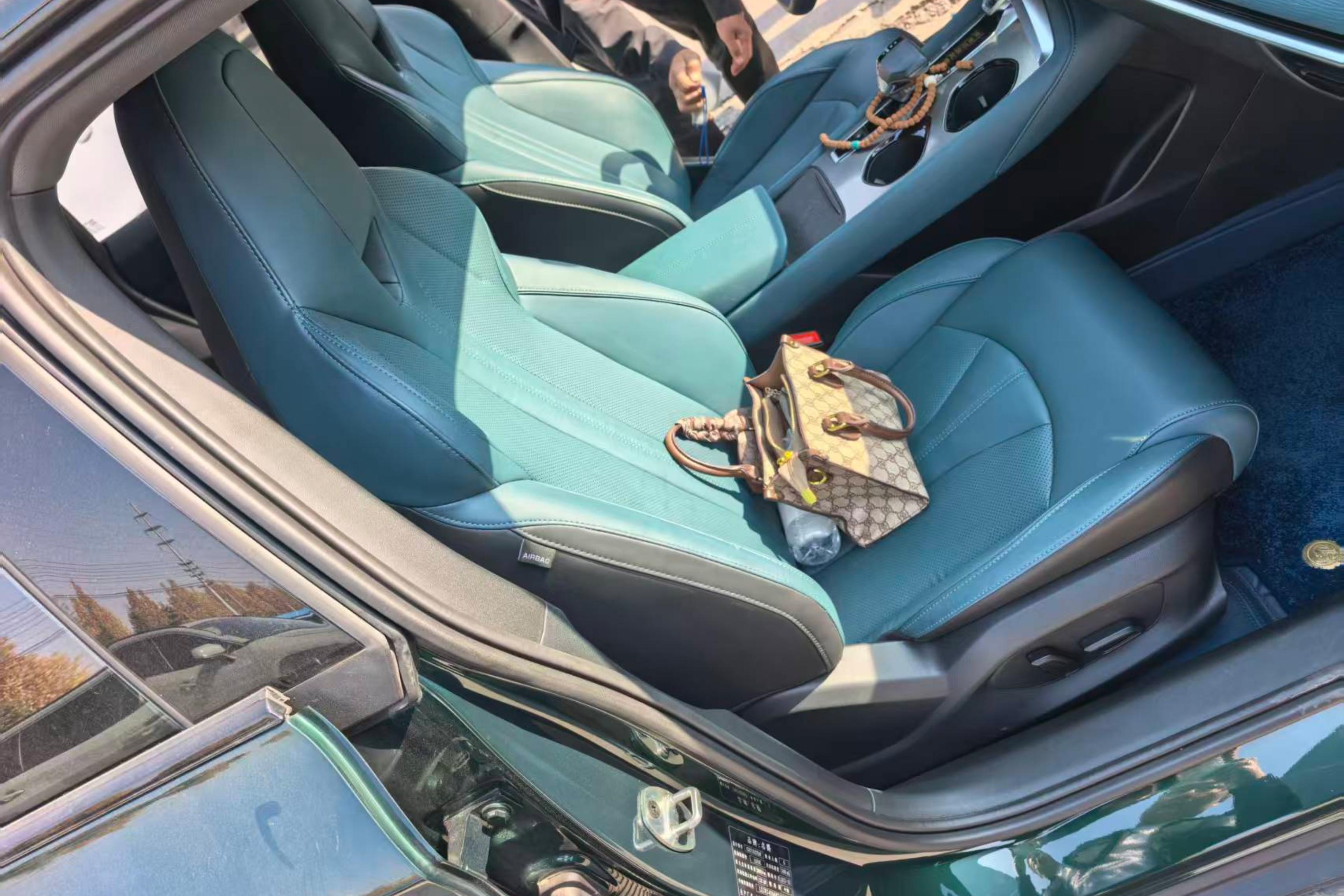 MG ES5 2023 car image #7