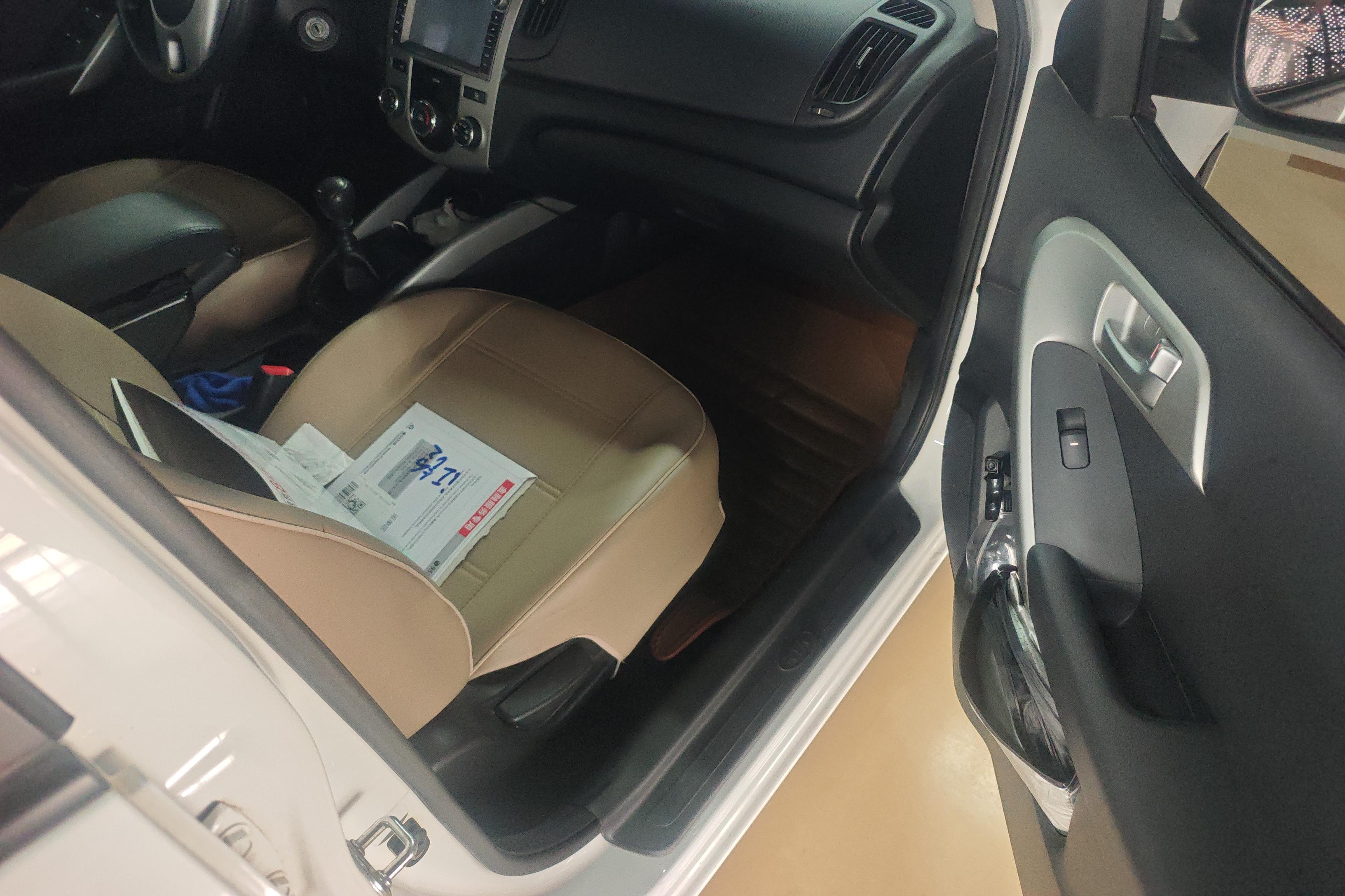 Kia Forte 2015 imagen de coche #7