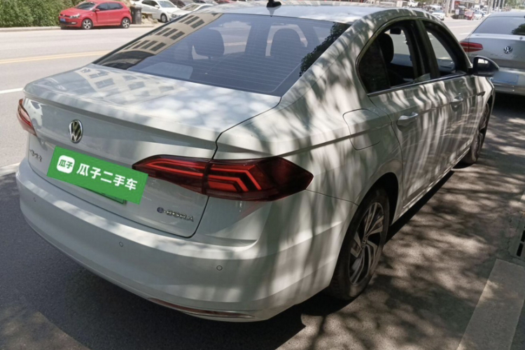 Volkswagen Bora Pure Electric 2021 imagem de carro #7