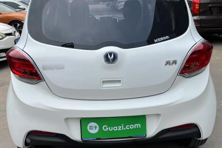 Changan BenBen 2018 صورة سيارة #7