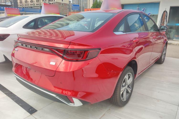 GEELY Emgrand L HiP #7 GEELY Emgrand L HiP car image #7