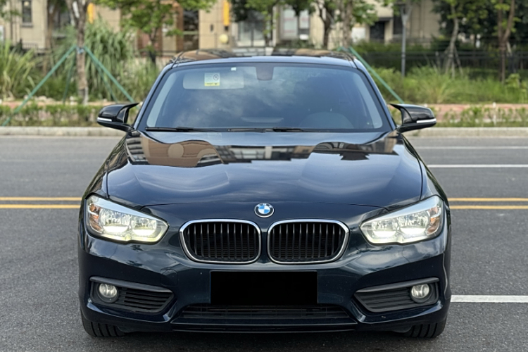 BMW 1 Series (Imported) 2016 car image #7