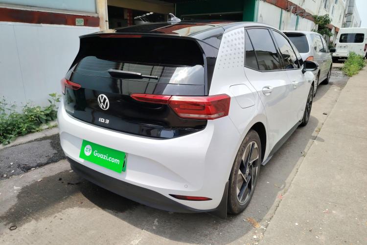 Volkswagen ID.3 2023 #7 Volkswagen ID.3 2023 car image #7