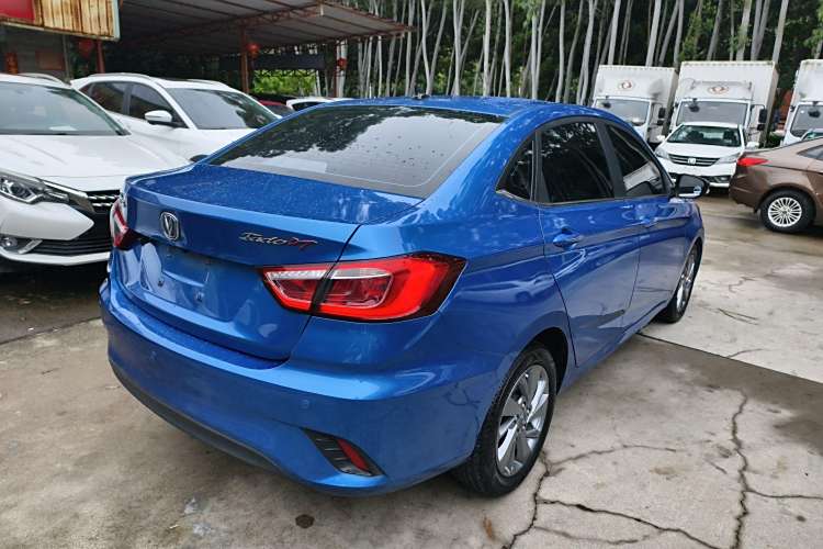 Changan Eado DT 2018 car image #7