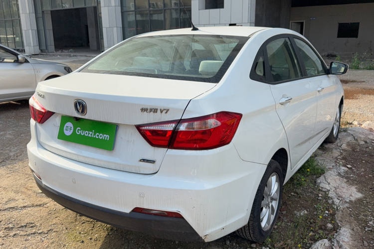 Changan Alsvin V7 2018 #7 Changan Alsvin V7 2018 car image #7