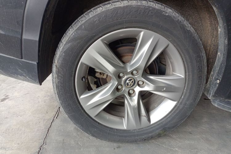 Toyota Highlander (Imported) 2018 #7 Toyota Highlander (Imported) 2018 immagine di auto #7