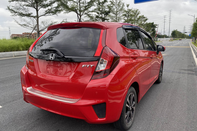 Honda Fit (Imported) 2017 #7 Honda Fit (Imported) 2017 صورة سيارة #7