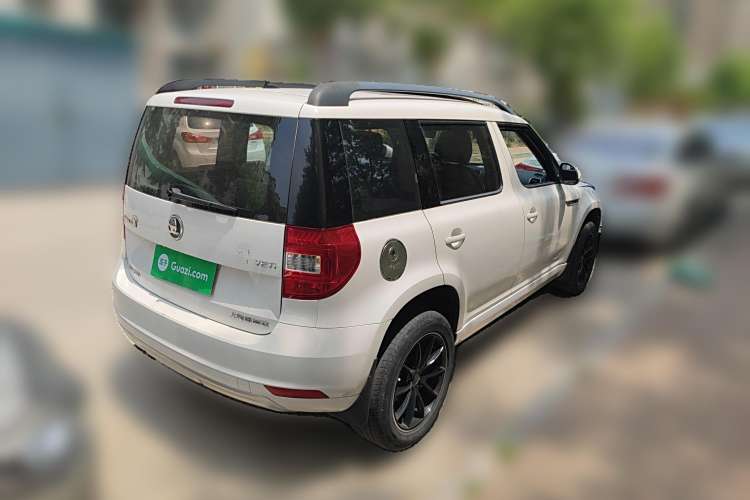 Skoda Yeti (Imported) 2017 car image #7