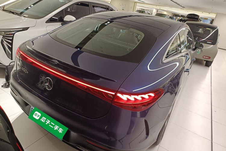 Mercedes-Benz EQS Class 2021 car image #7